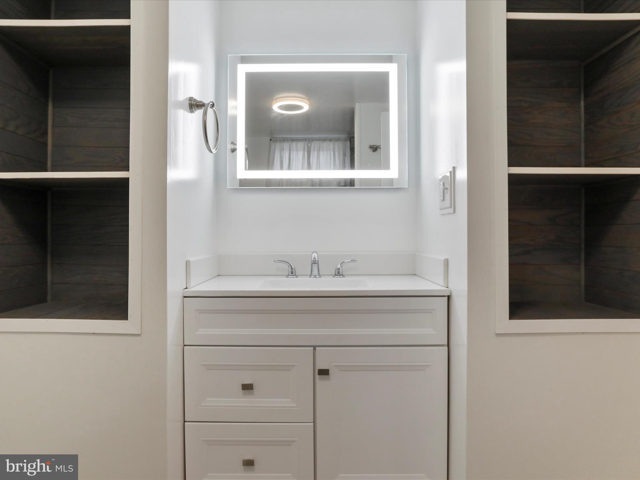 ST JAMES VILLAGE - Residential