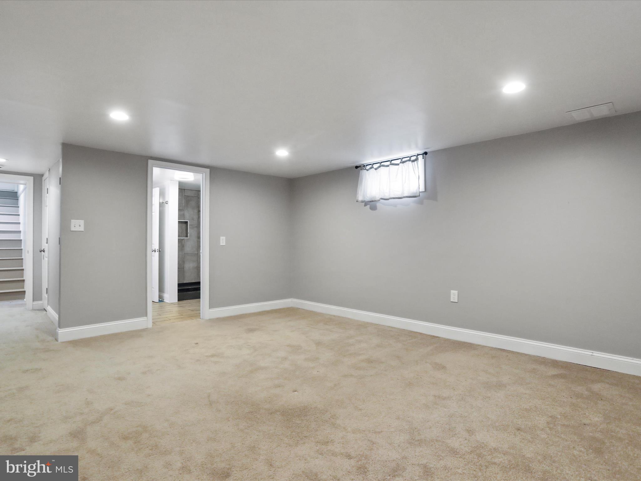 ST JAMES VILLAGE - Residential