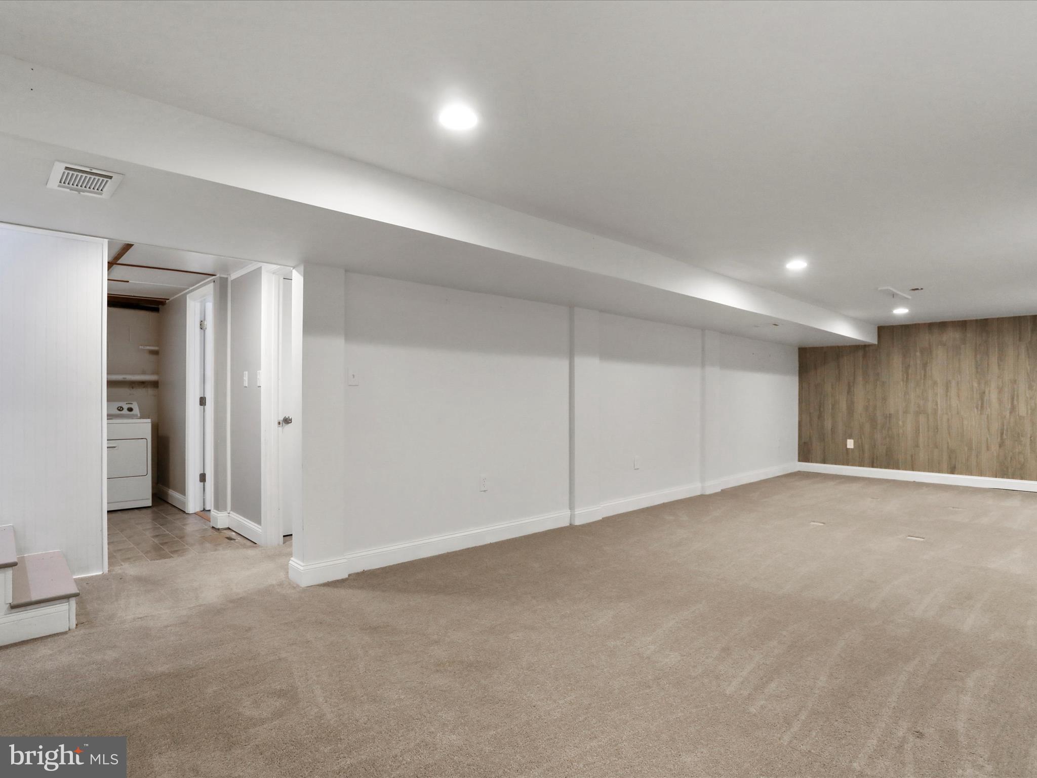 ST JAMES VILLAGE - Residential