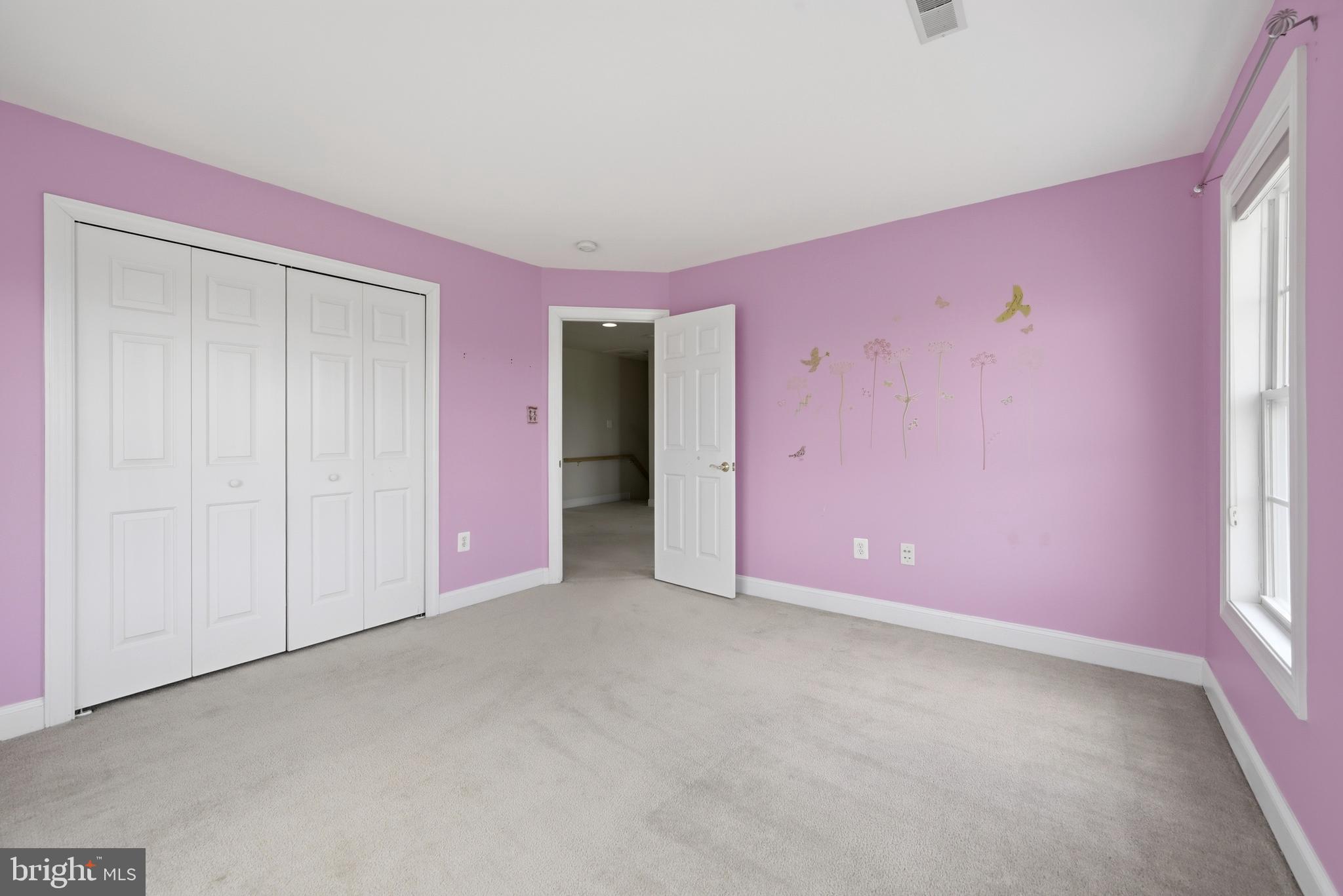 OAK KNOLL FARMS - Residential