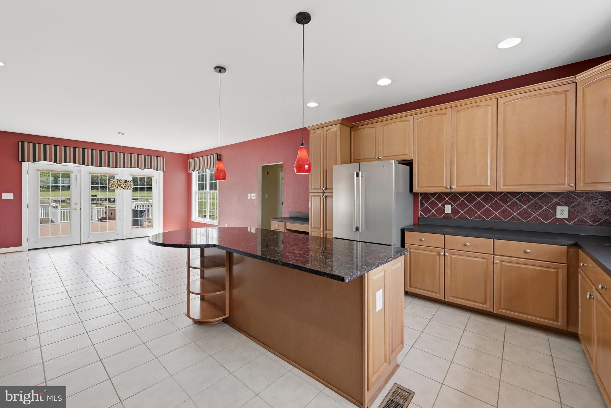 OAK KNOLL FARMS - Residential