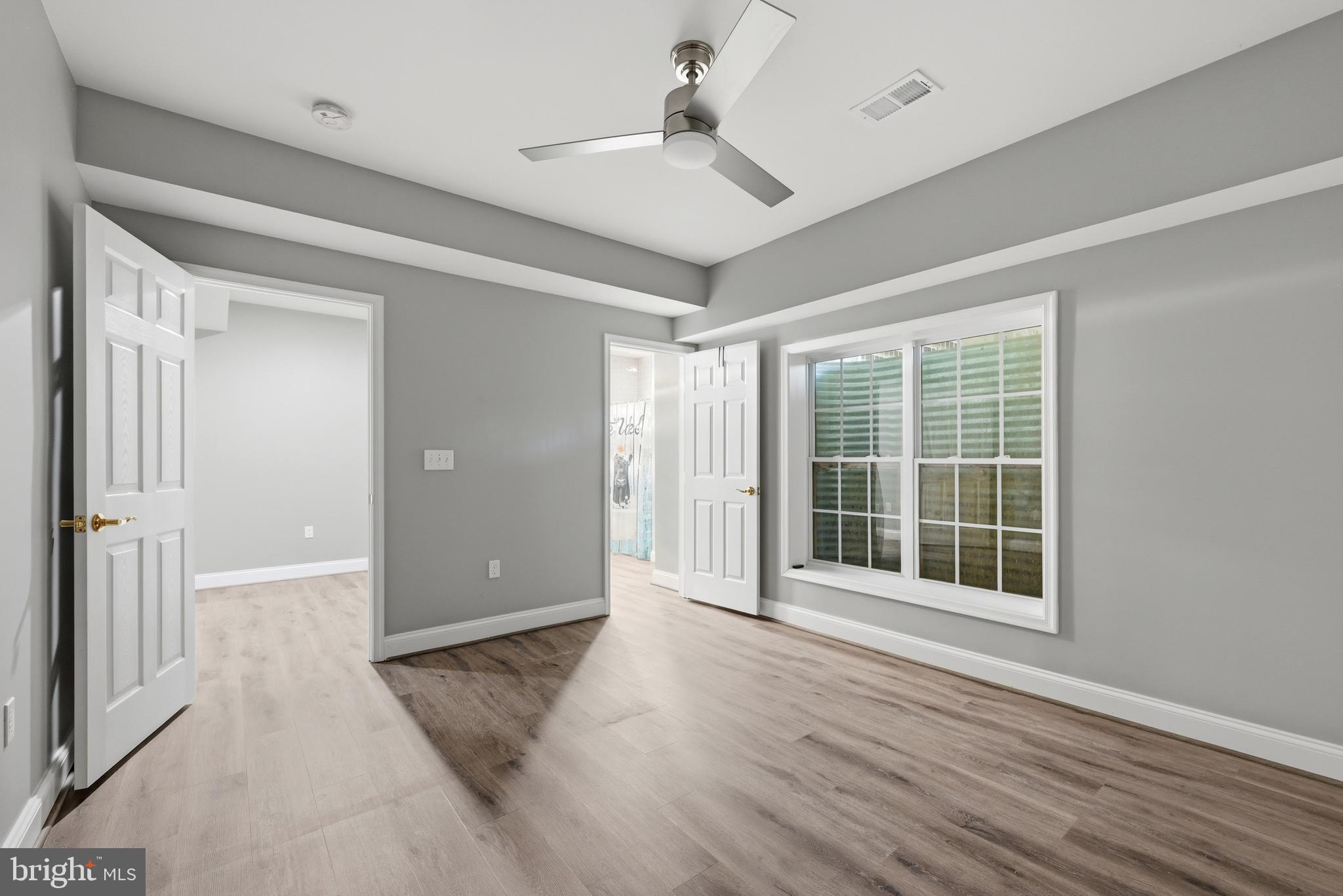 OAK KNOLL FARMS - Residential