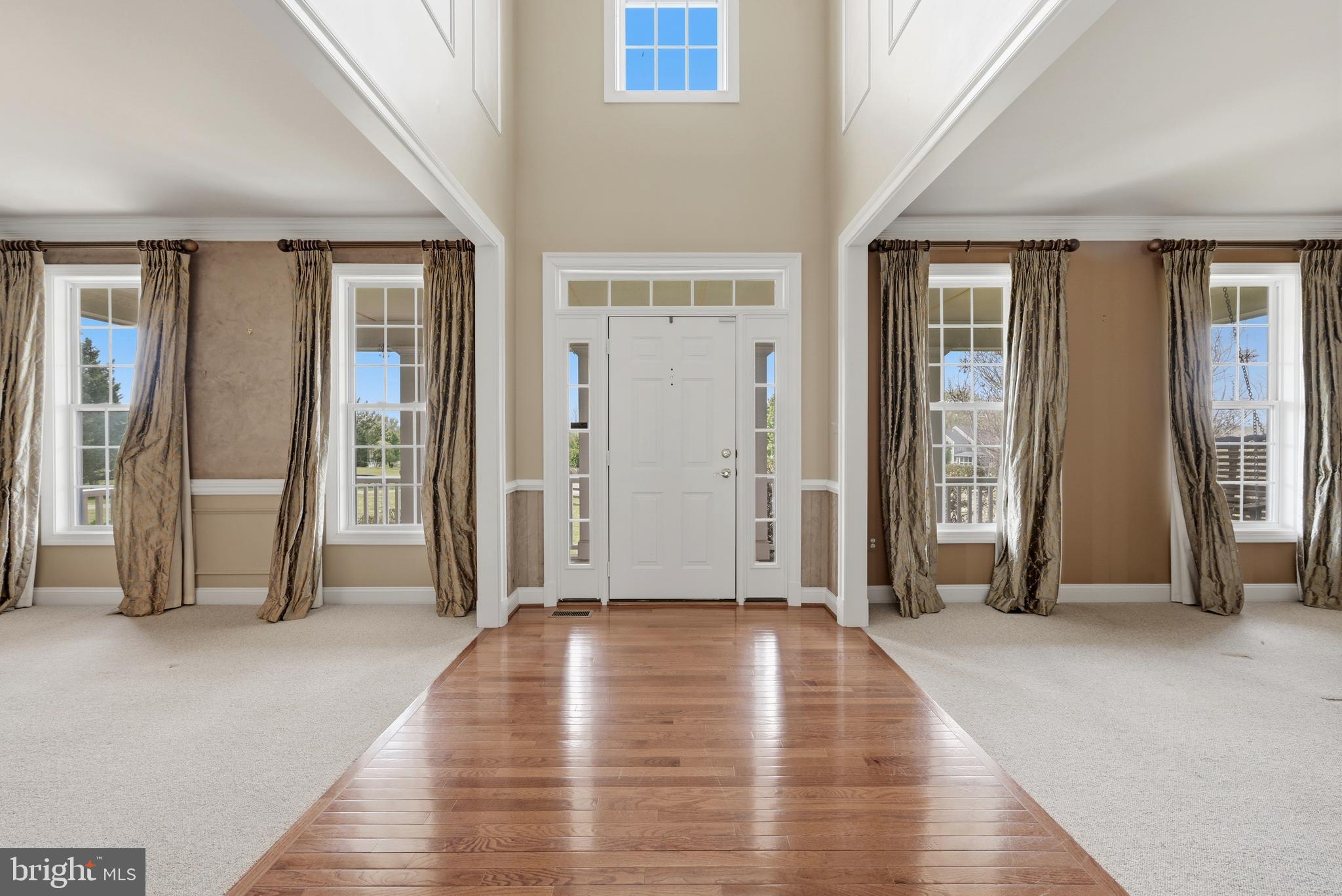 OAK KNOLL FARMS - Residential