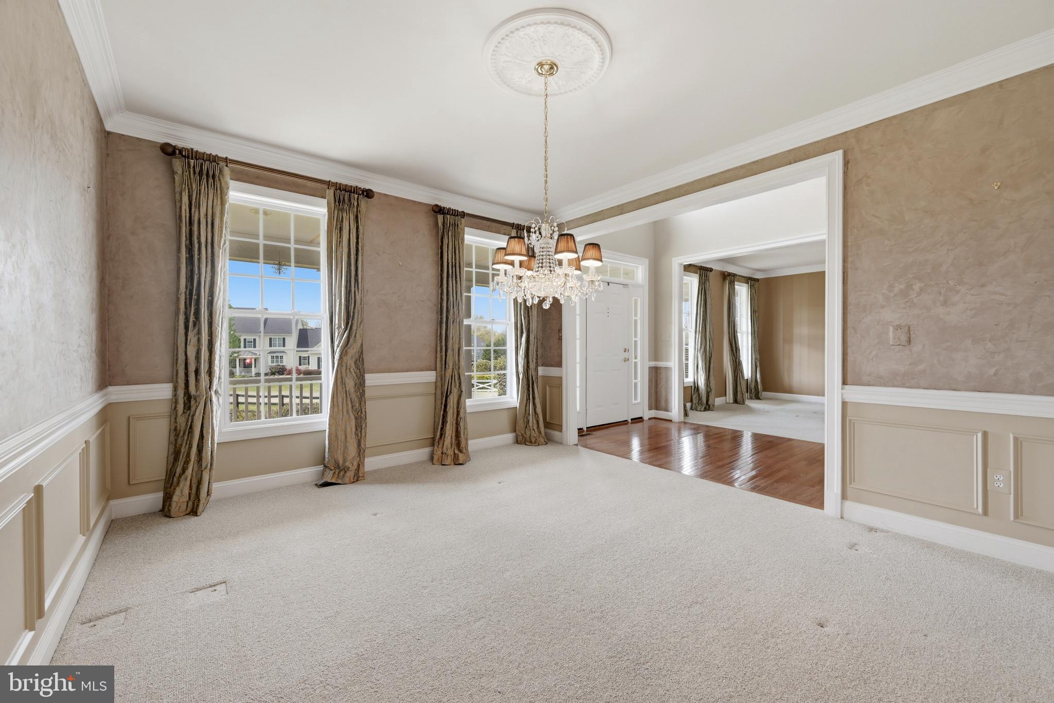 OAK KNOLL FARMS - Residential