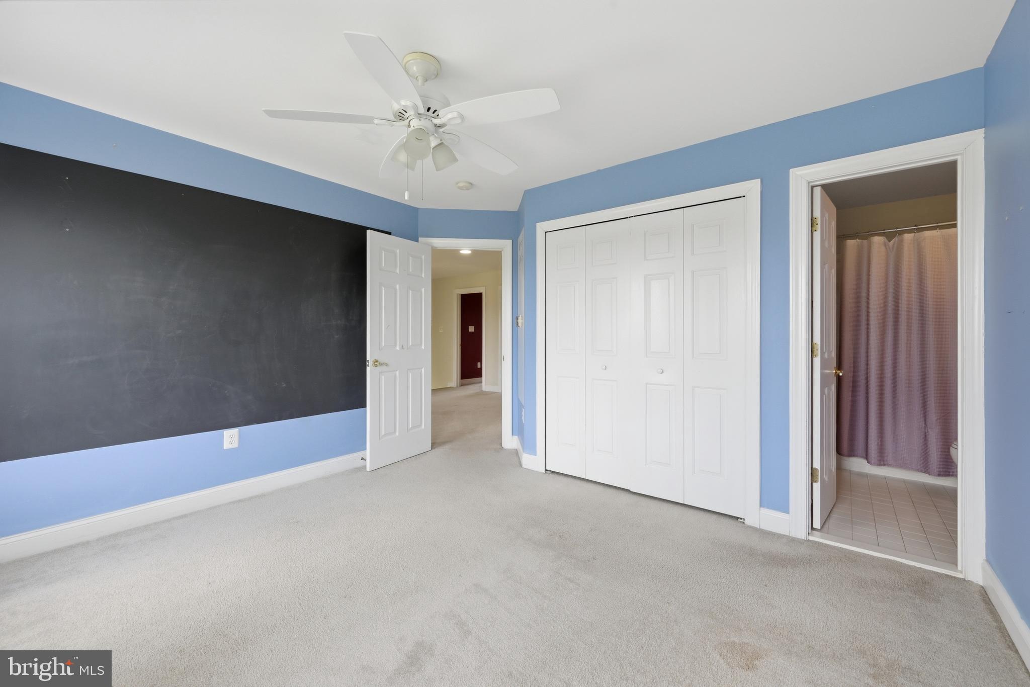 OAK KNOLL FARMS - Residential