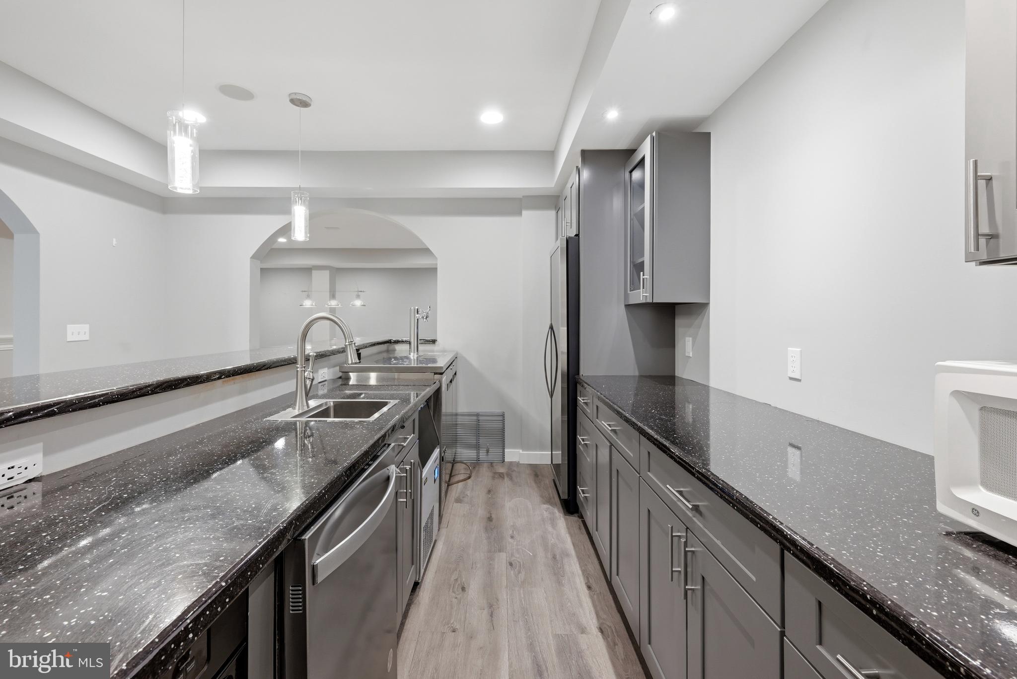 OAK KNOLL FARMS - Residential