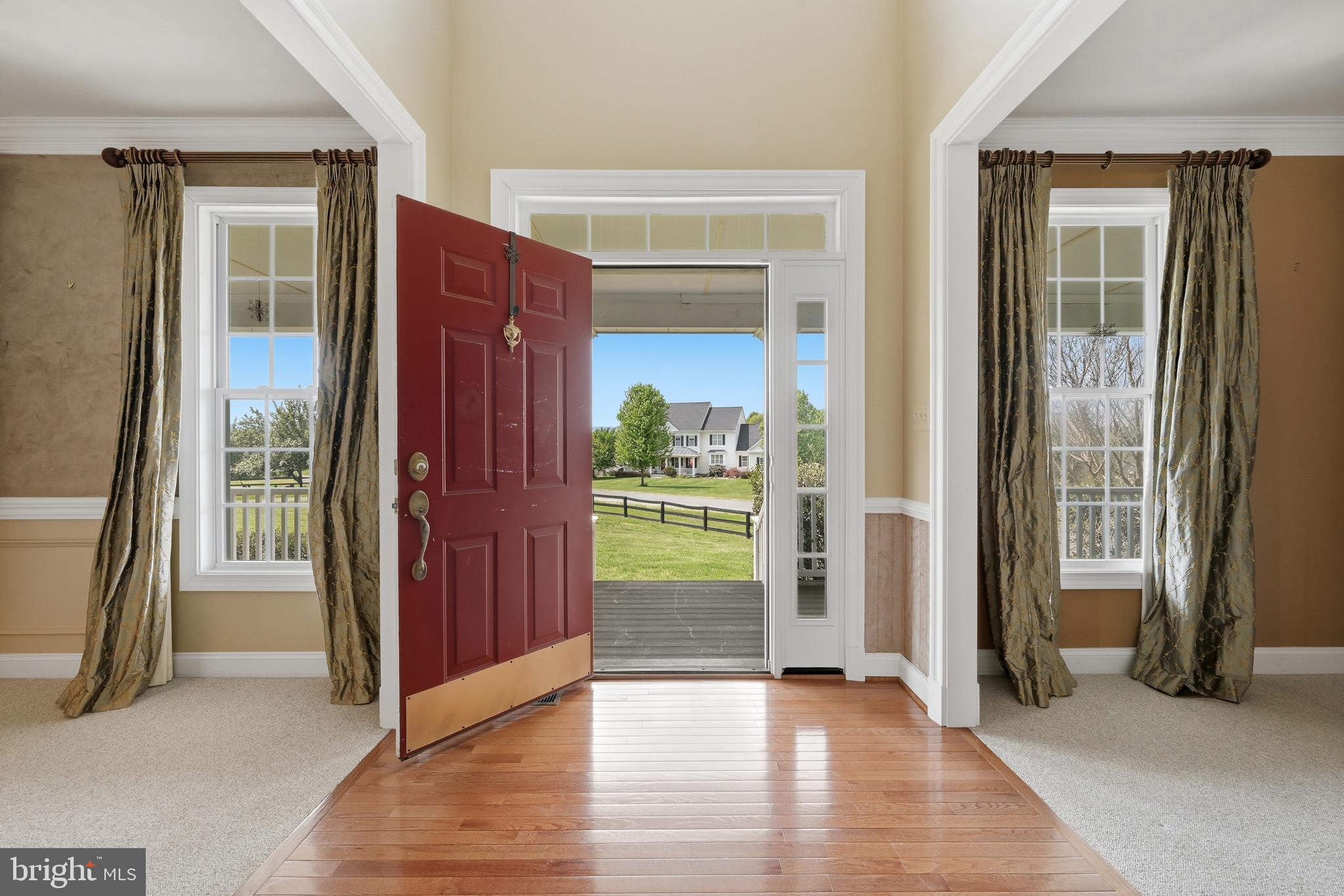 OAK KNOLL FARMS - Residential