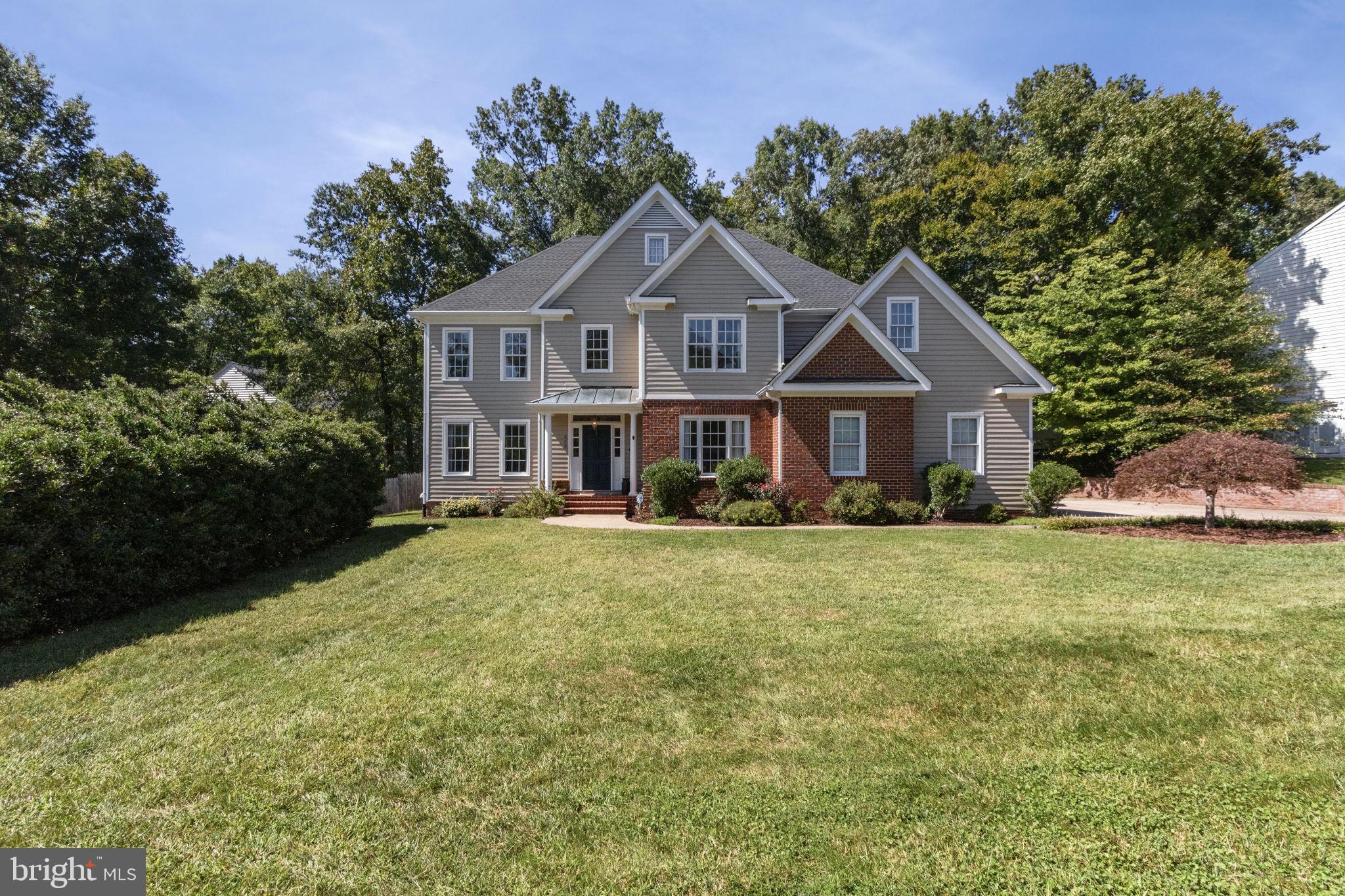 NORTH CLEARVIEW HEIGHTS - Residential Lease