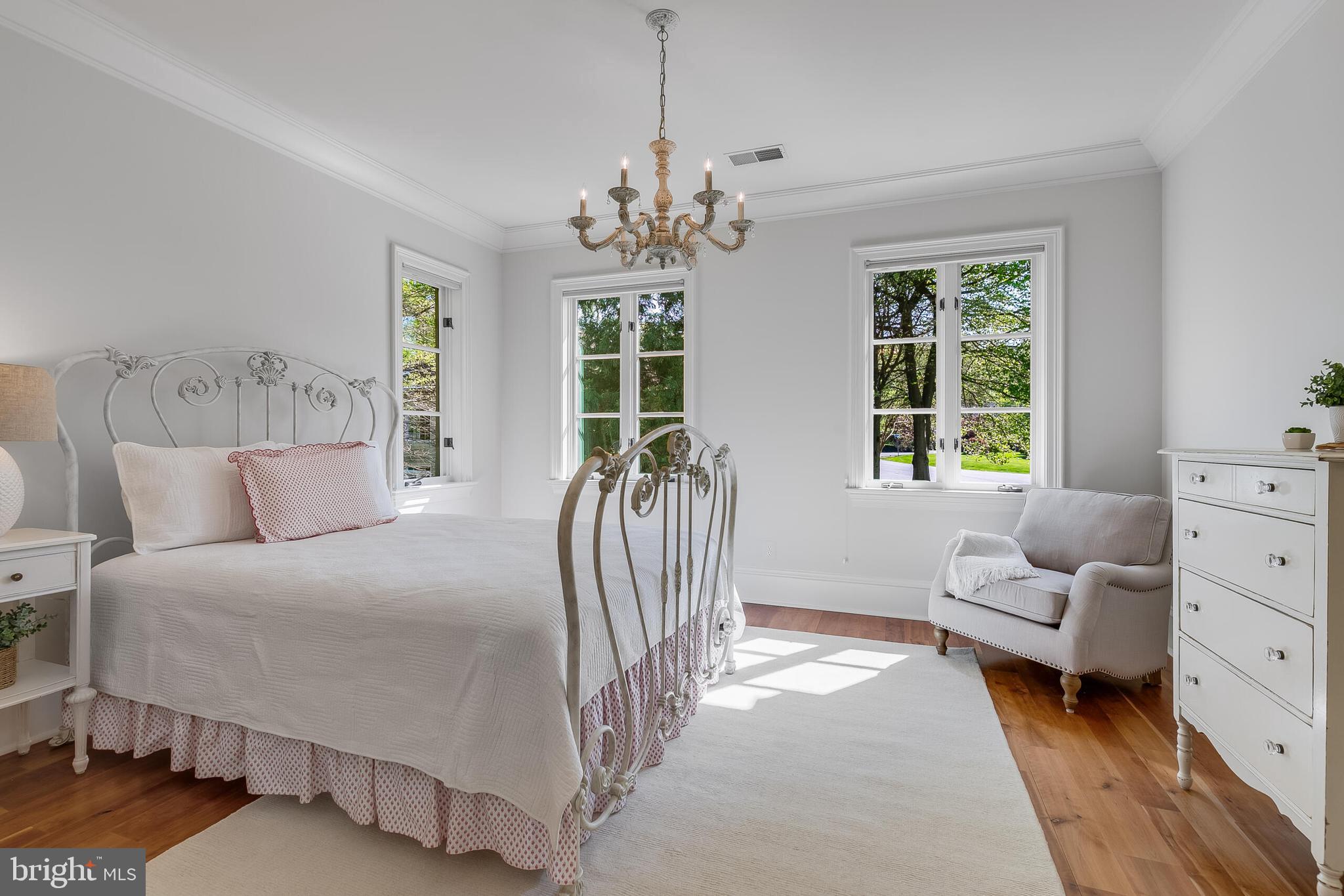 ESTATES AT LOWES ISLAND - Residential