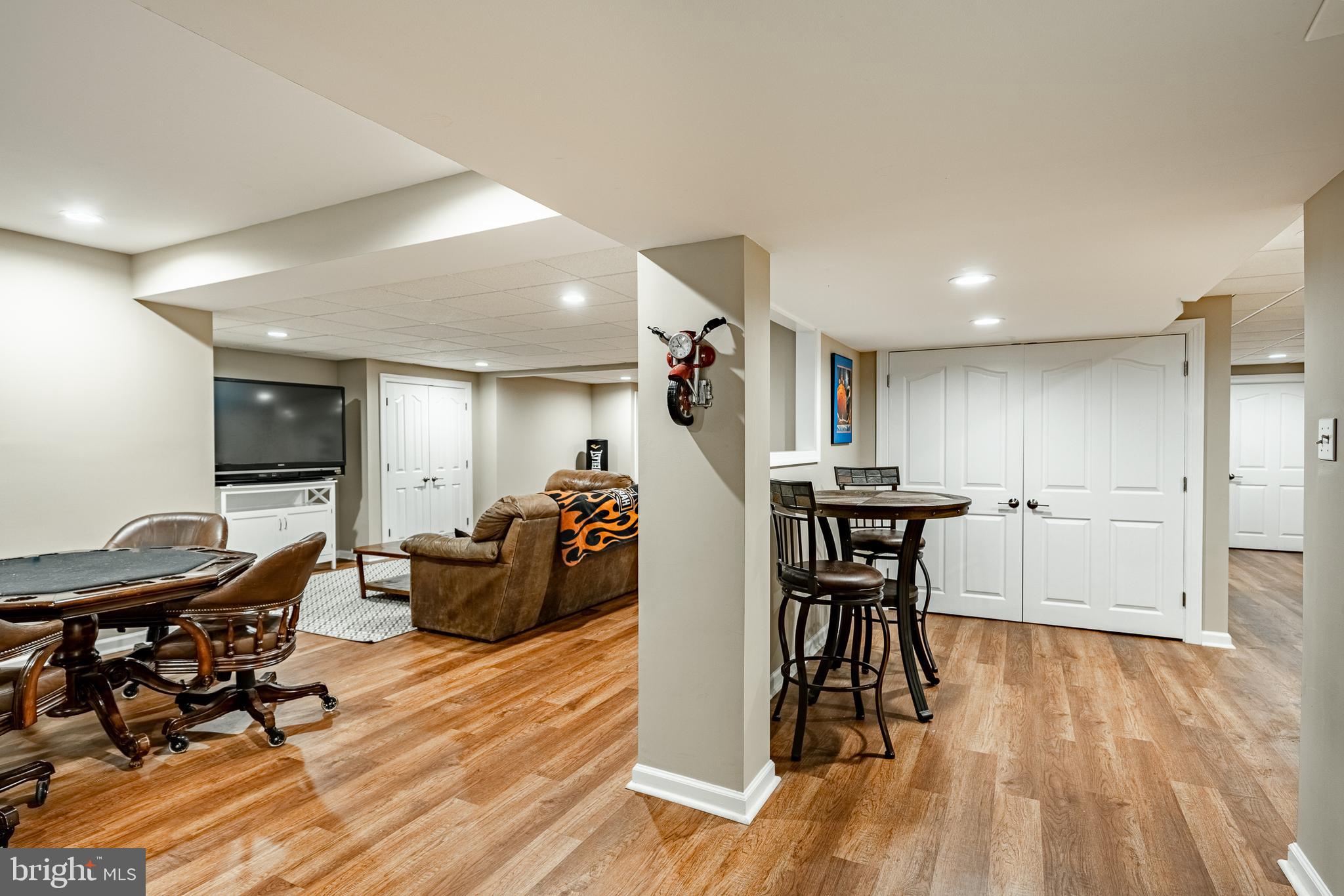 INDIAN SPRINGS - Residential