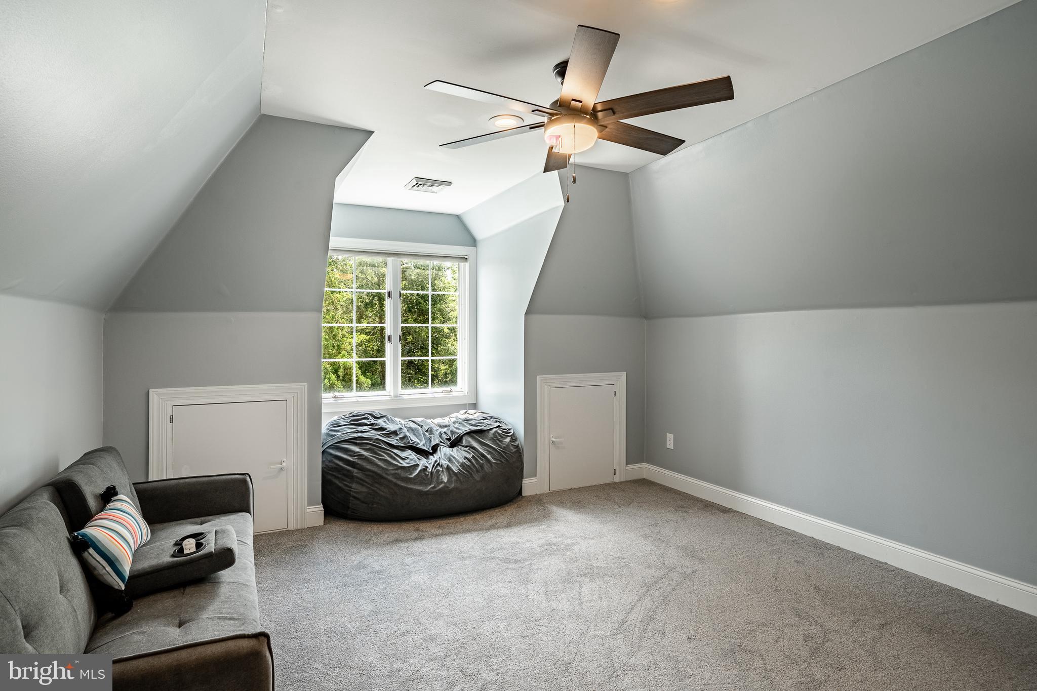 INDIAN SPRINGS - Residential