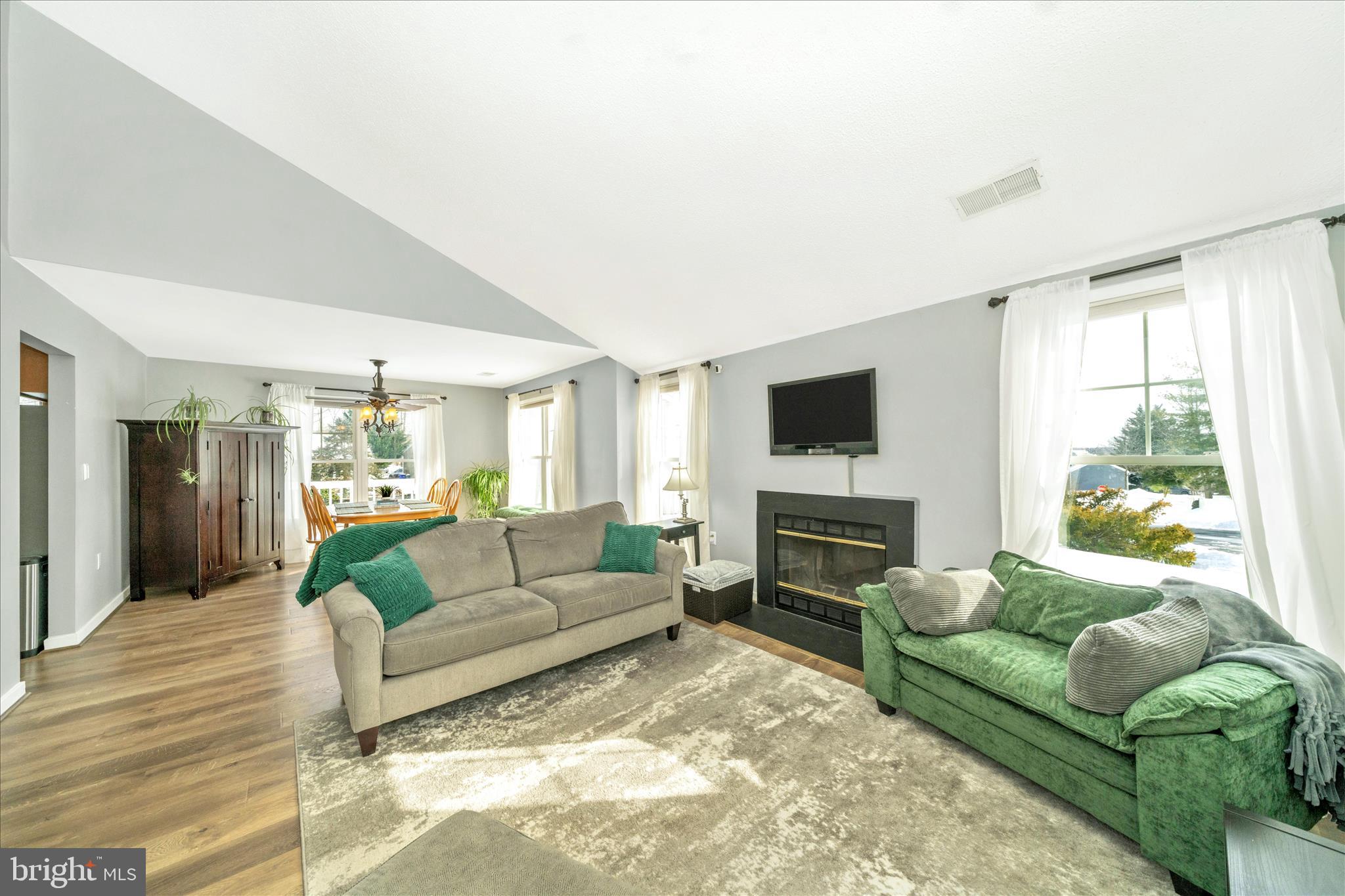 WOODSPRING AT NEW MARKET - Residential