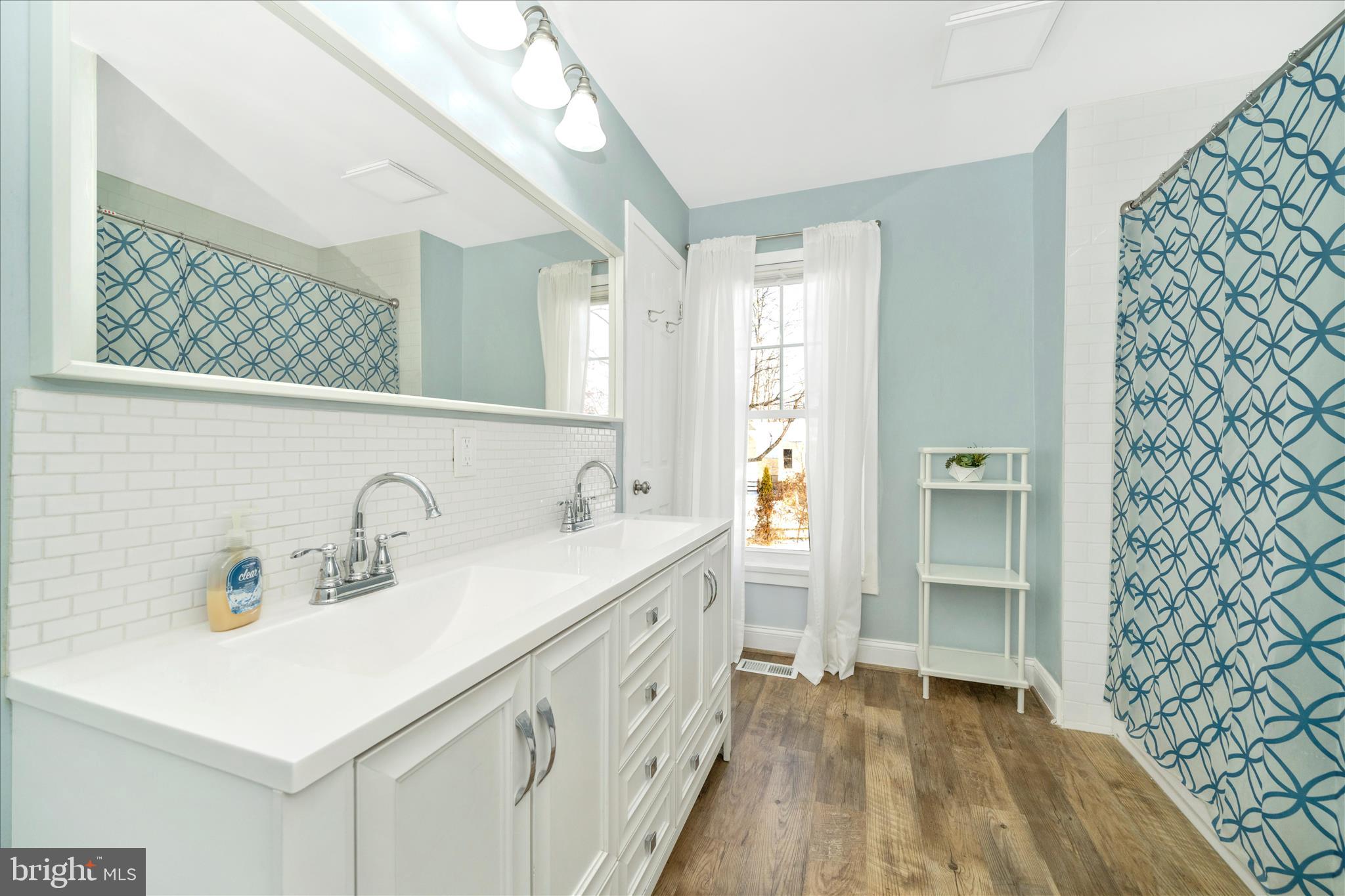 WOODSPRING AT NEW MARKET - Residential