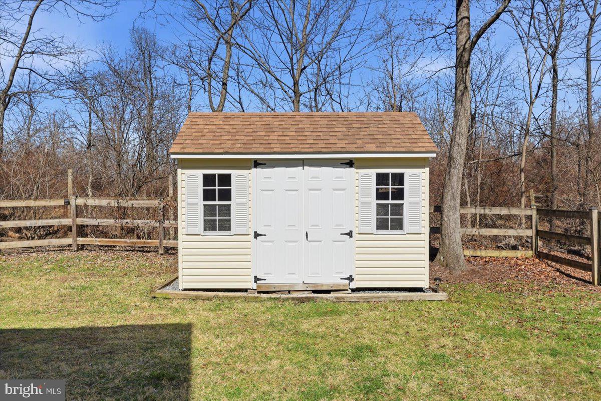 WOODSPRING AT NEW MARKET - Residential