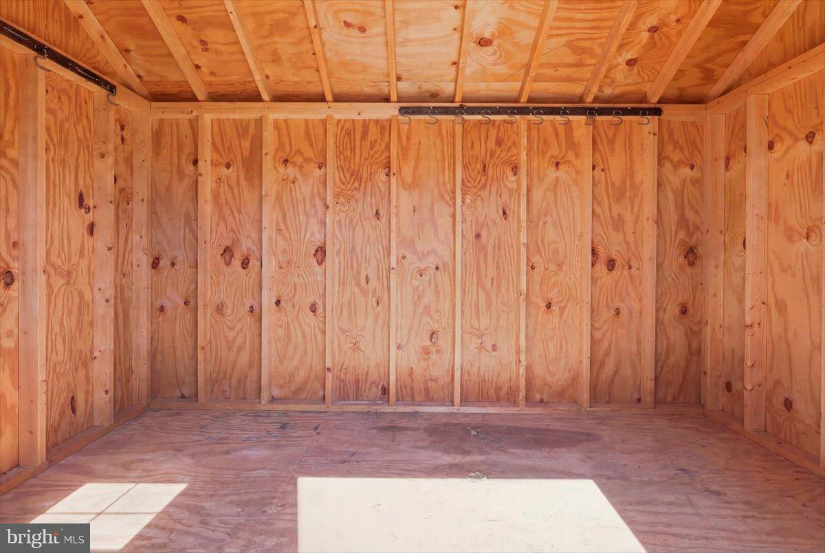 WOODSPRING AT NEW MARKET - Residential