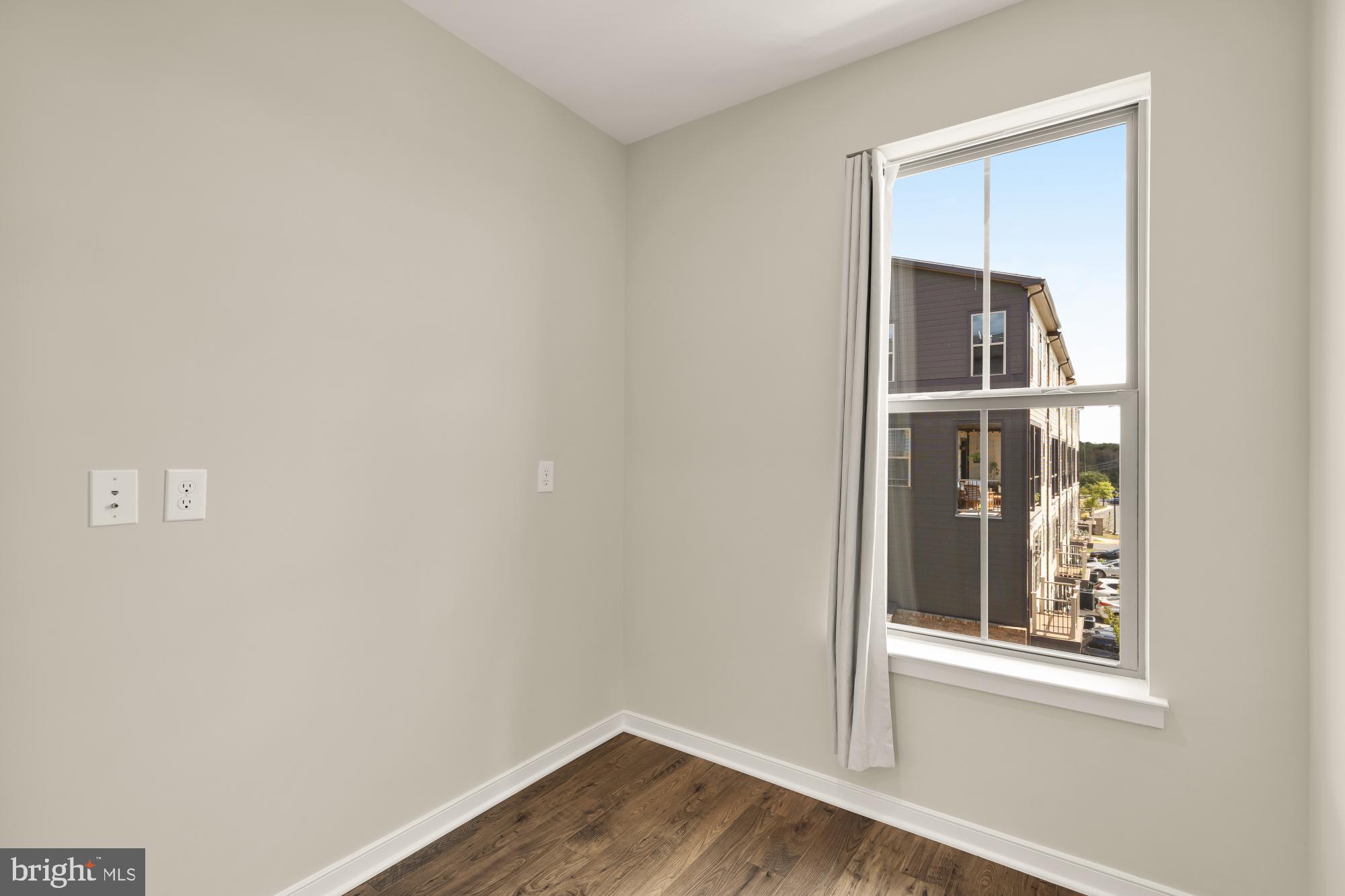 STERLING - Residential