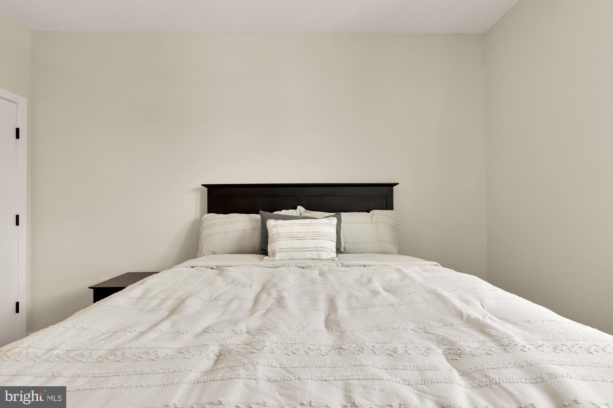 STERLING - Residential