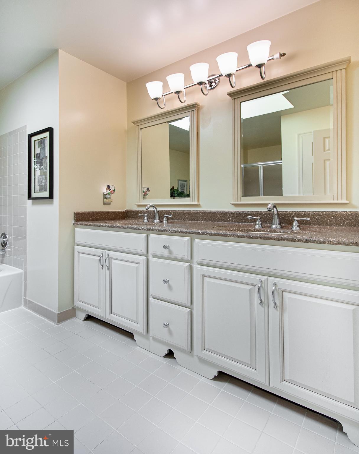 POPLAR TREE ESTATES - Residential