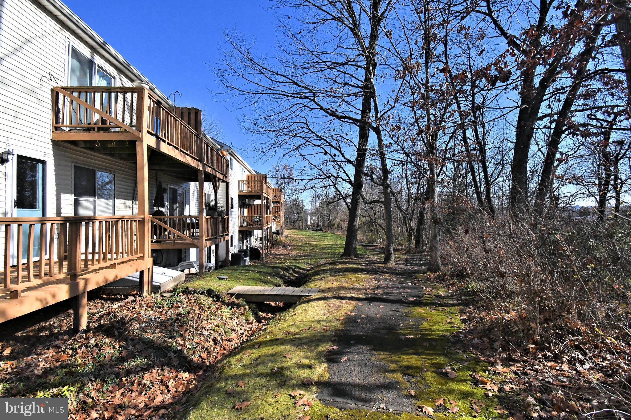 HICKORY RIDGE - Residential