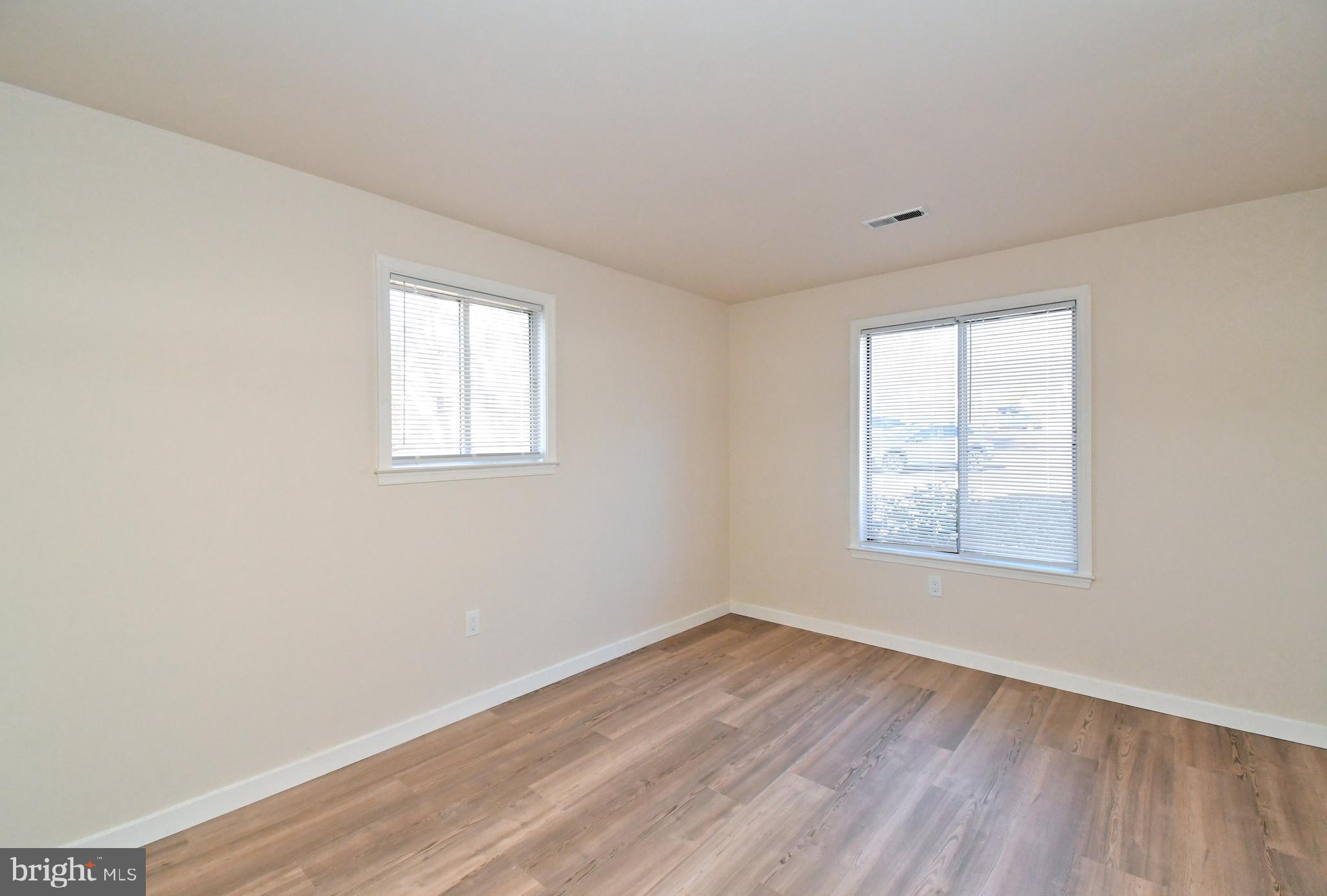 HICKORY RIDGE - Residential