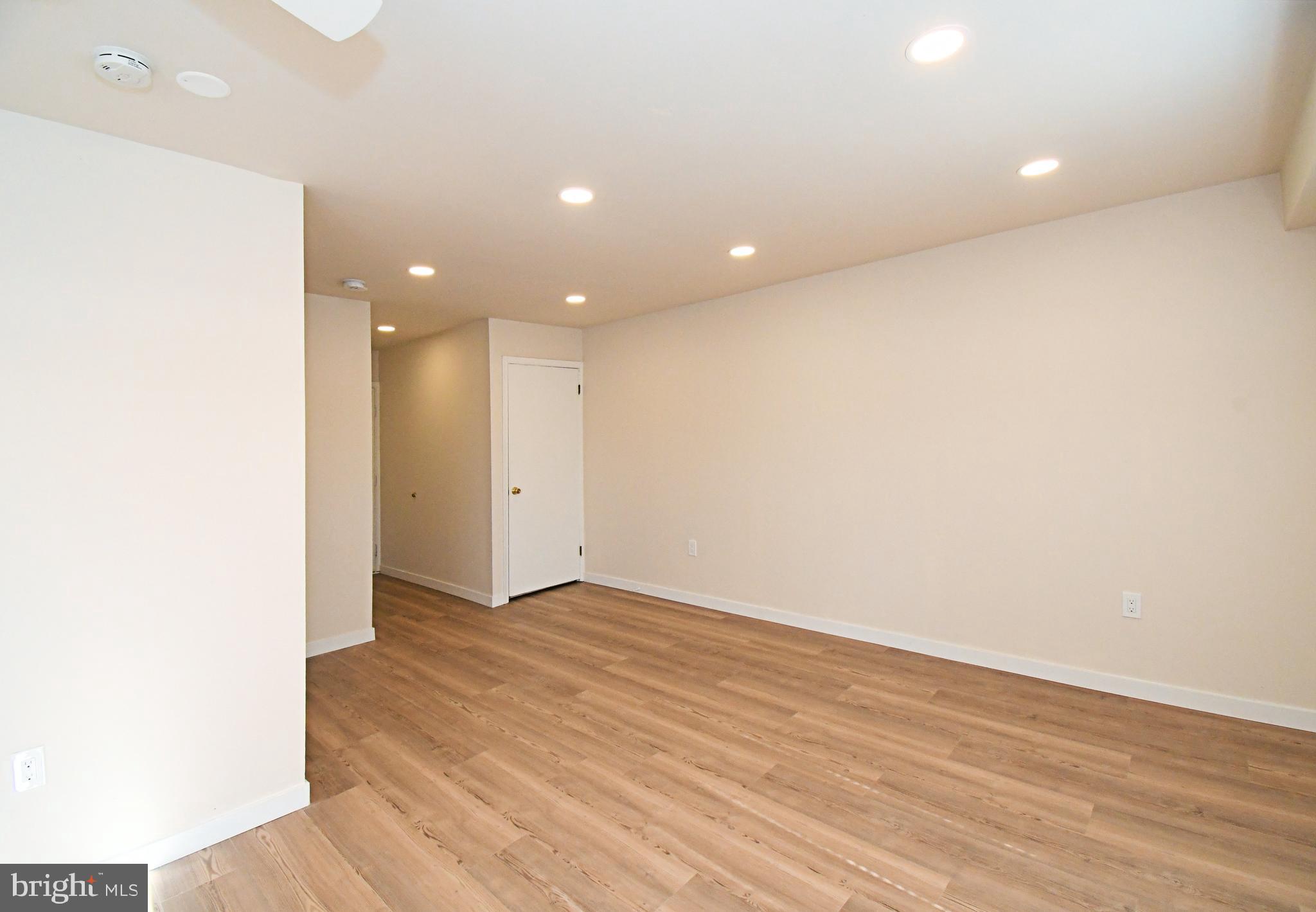 HICKORY RIDGE - Residential