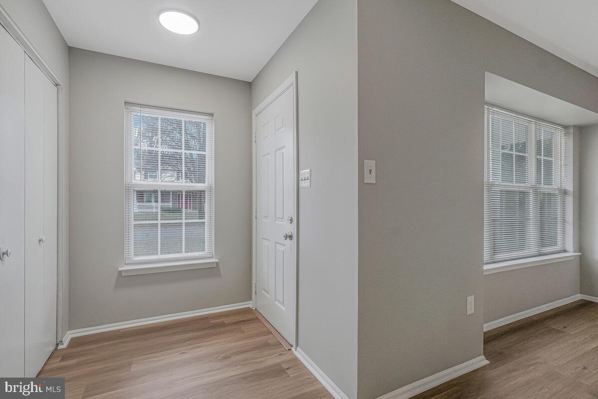 ST CHARLES DORCHESTER - Residential Lease