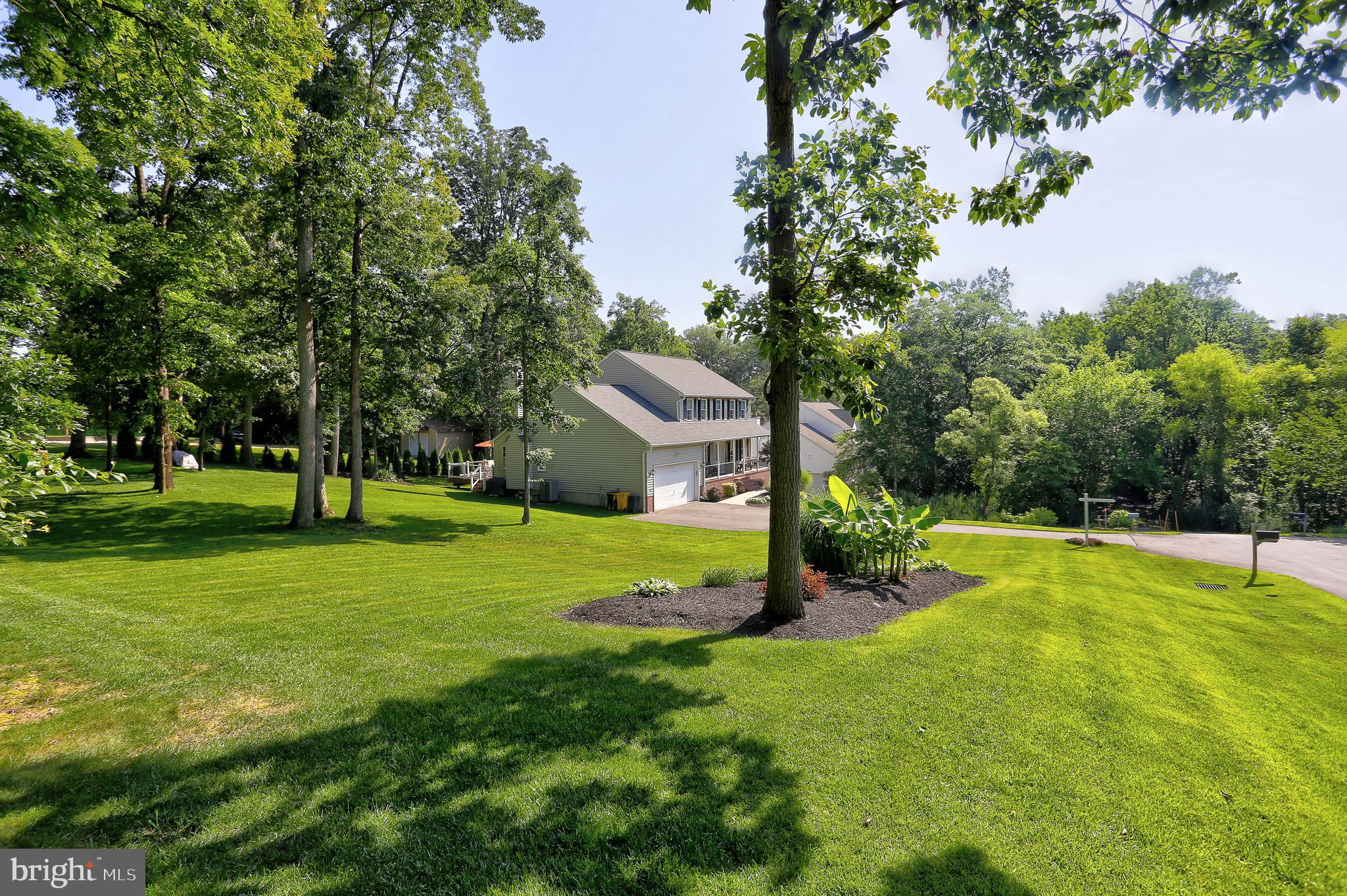1914 YORKIE AVENUE