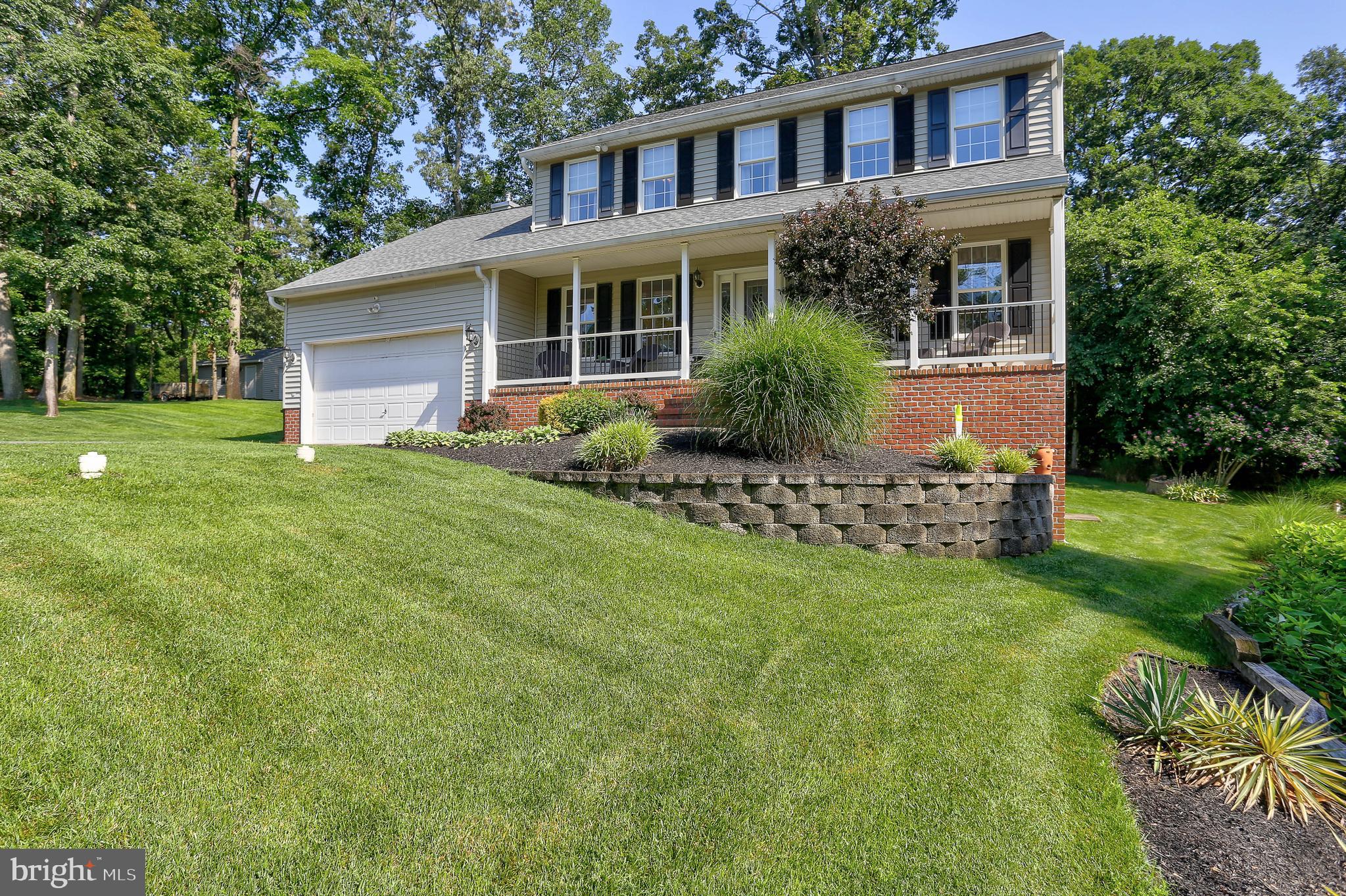 1914 YORKIE AVENUE