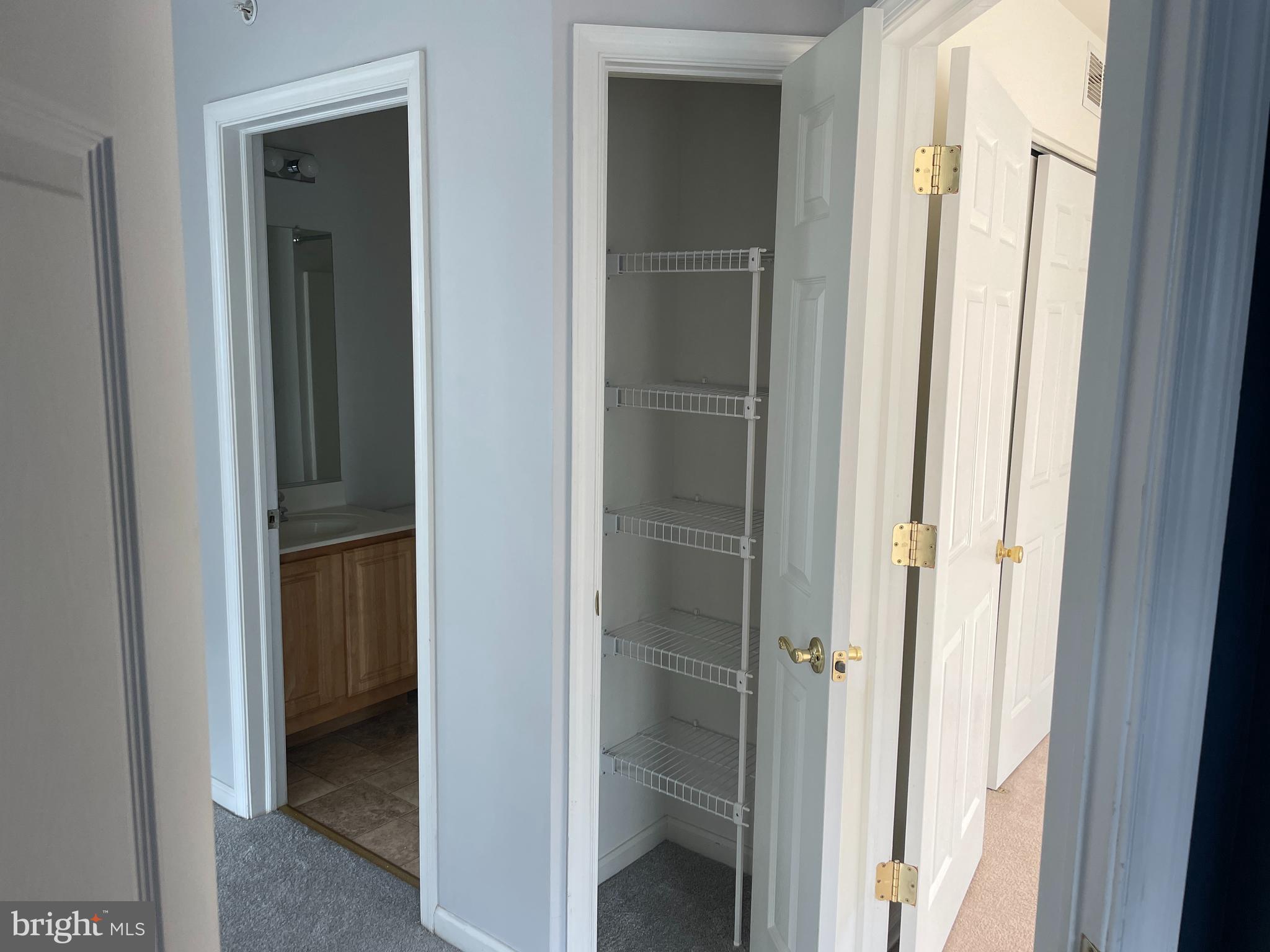 BRADFORD POINTE - Residential Lease