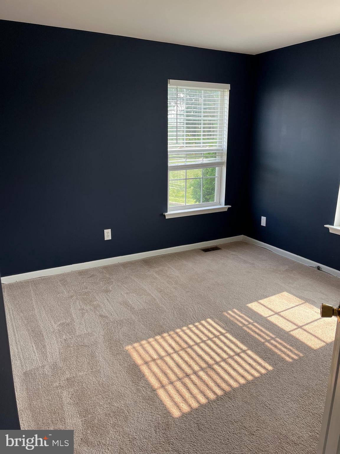 BRADFORD POINTE - Residential Lease