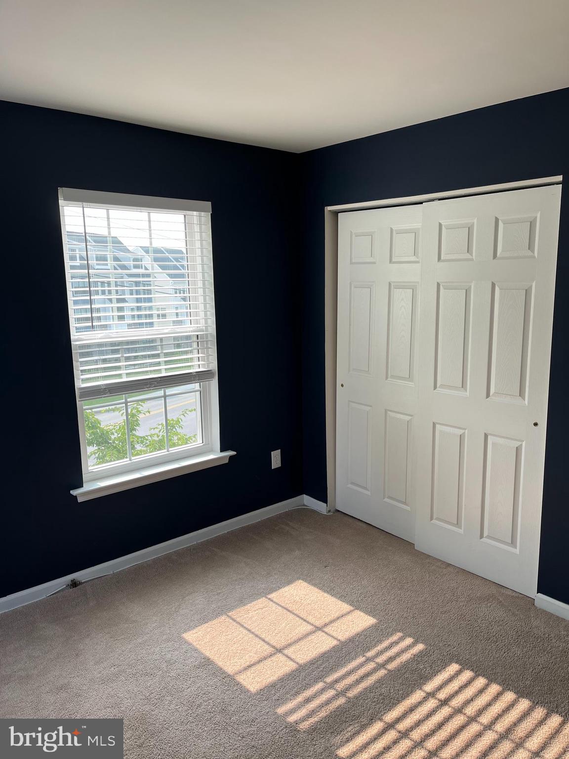 BRADFORD POINTE - Residential Lease