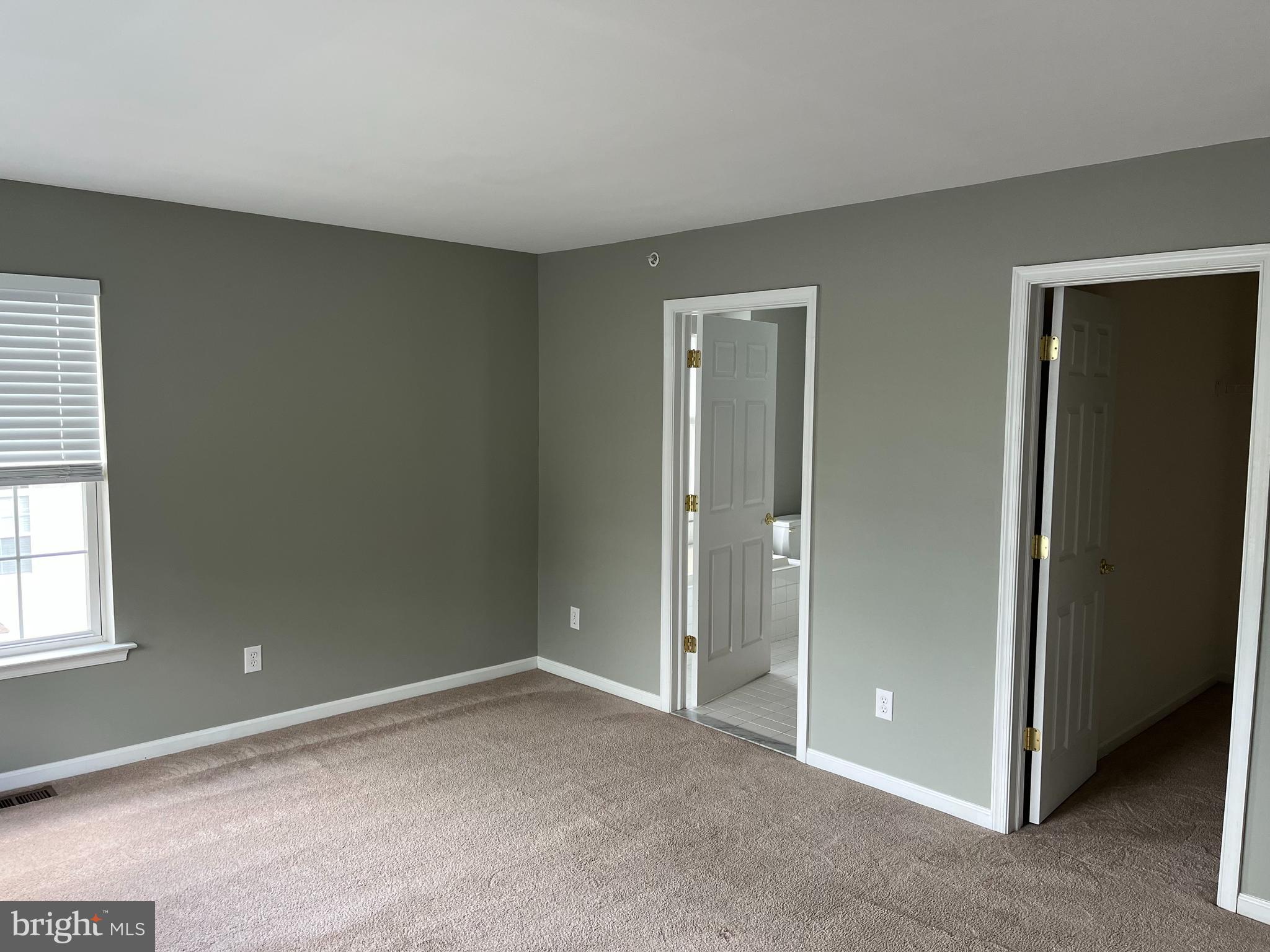 BRADFORD POINTE - Residential Lease