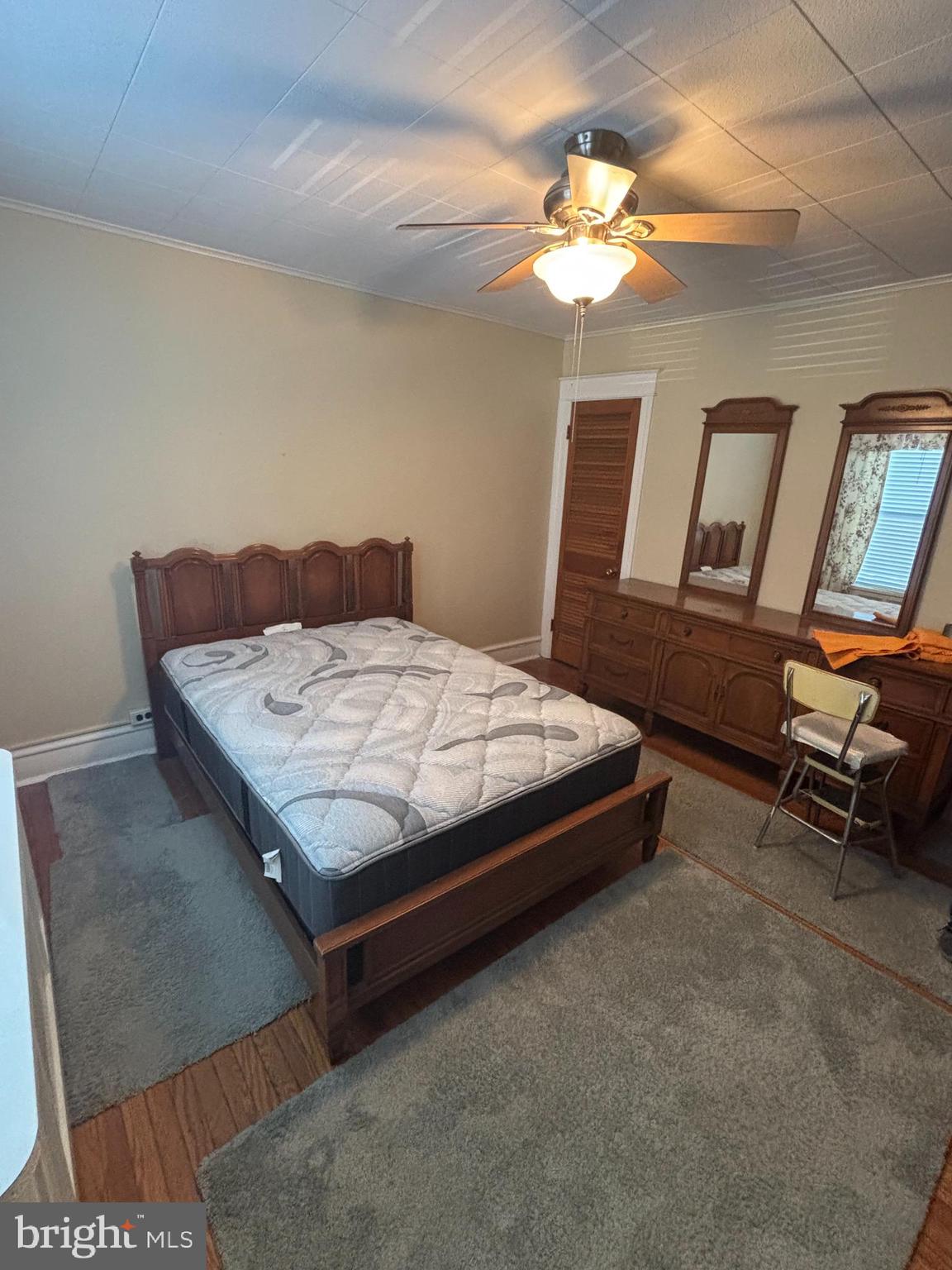 MAYFAIR - Residential