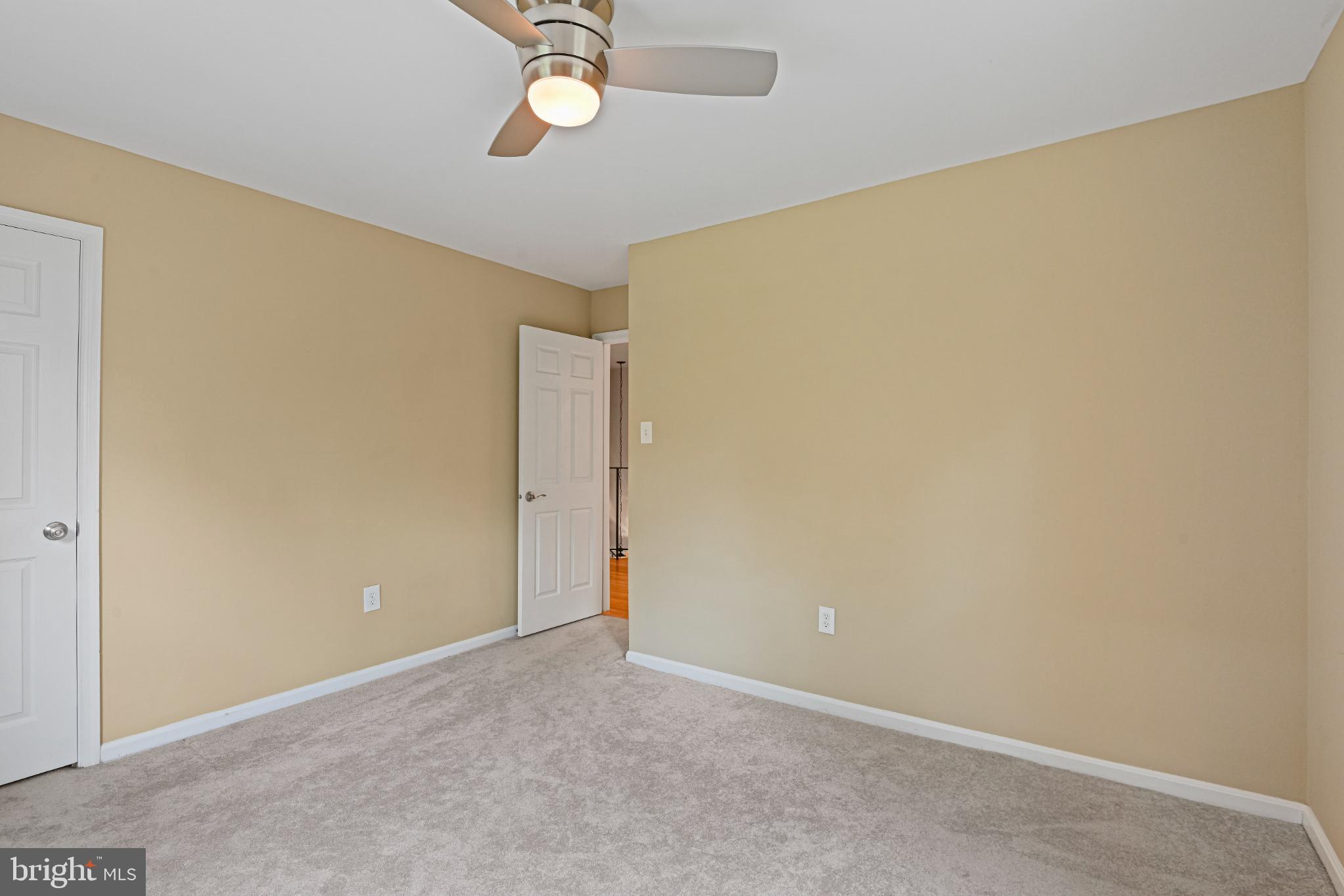 HICKORY CREEK - Residential