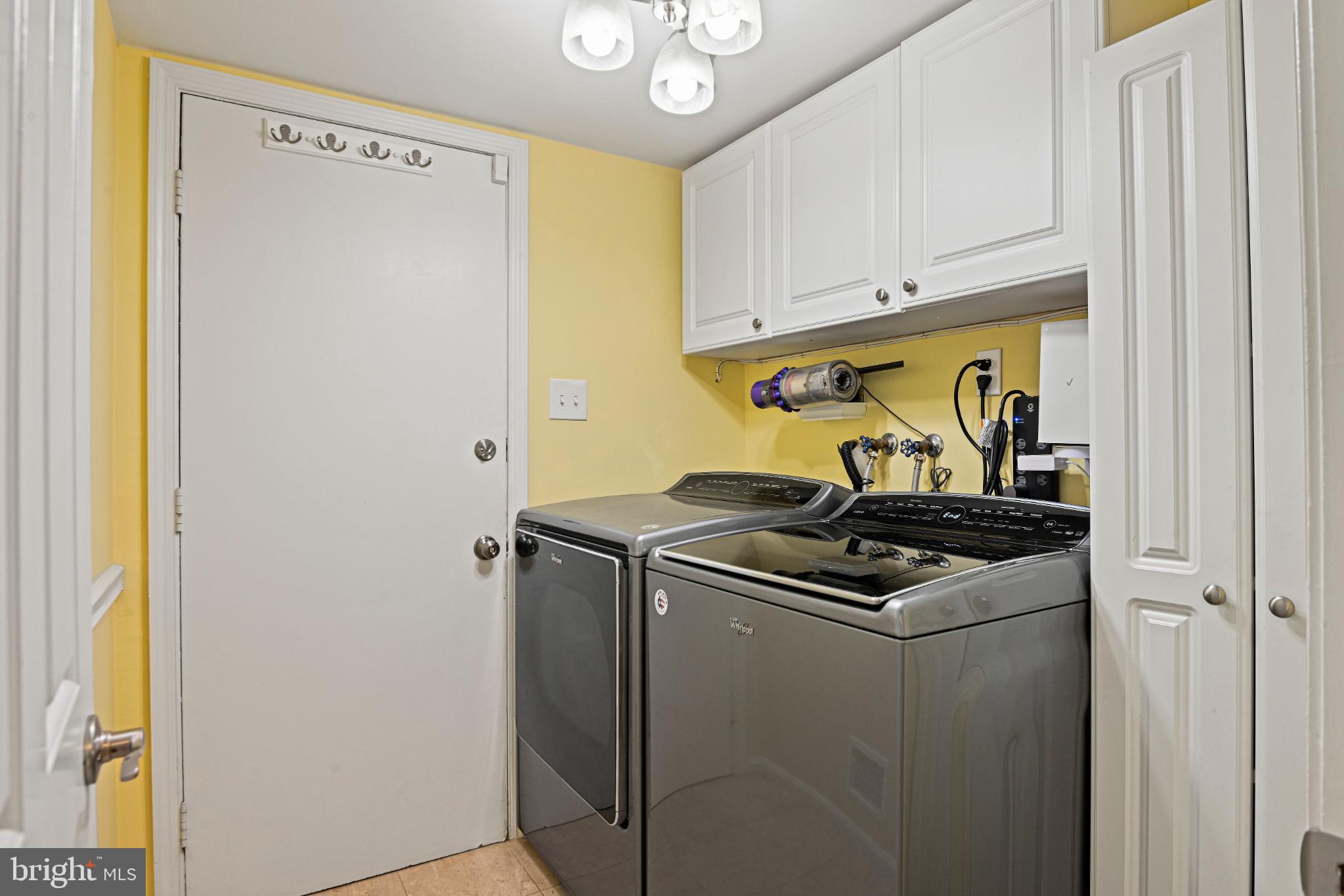 HICKORY CREEK - Residential