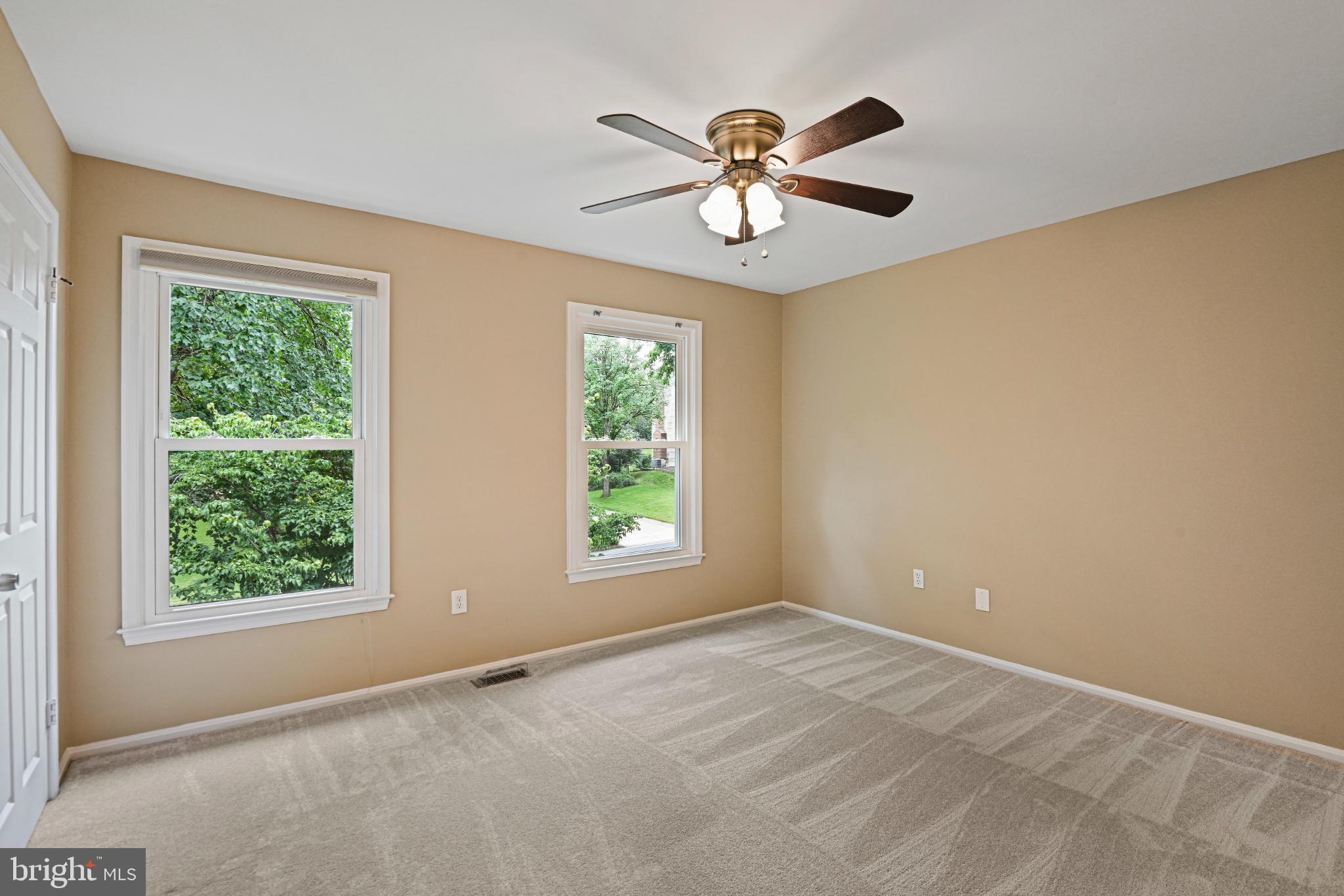 HICKORY CREEK - Residential