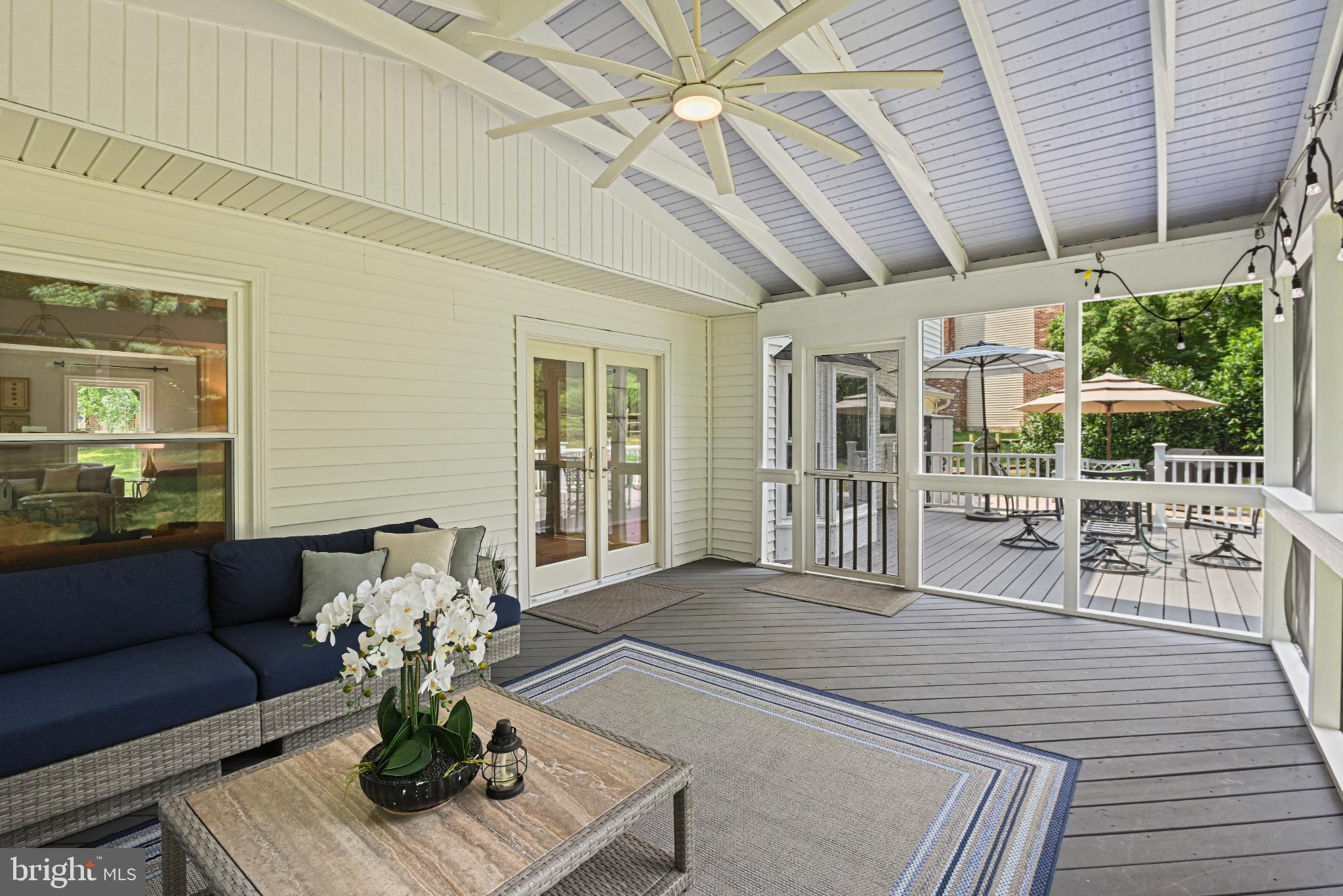 HICKORY CREEK - Residential