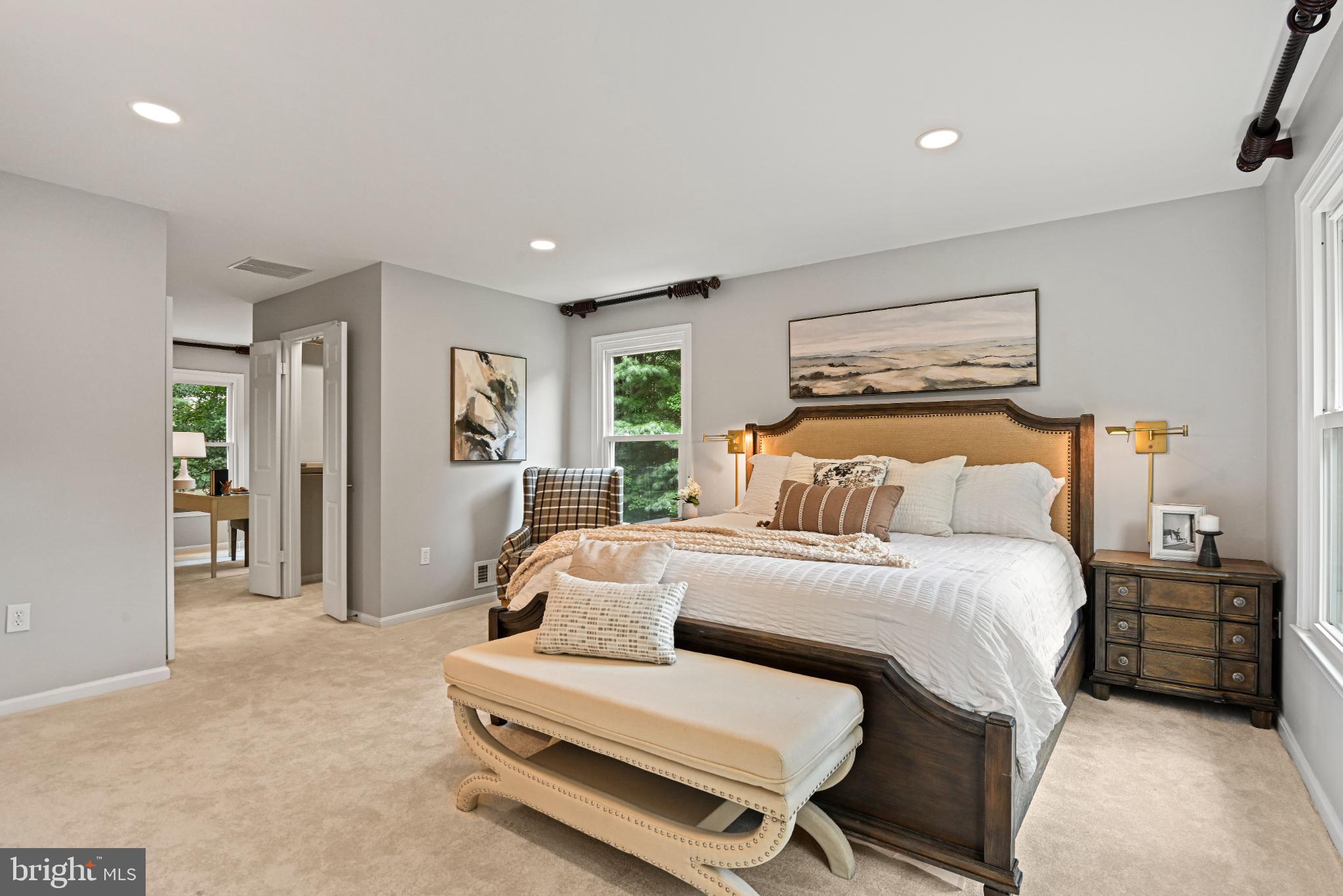 HICKORY CREEK - Residential