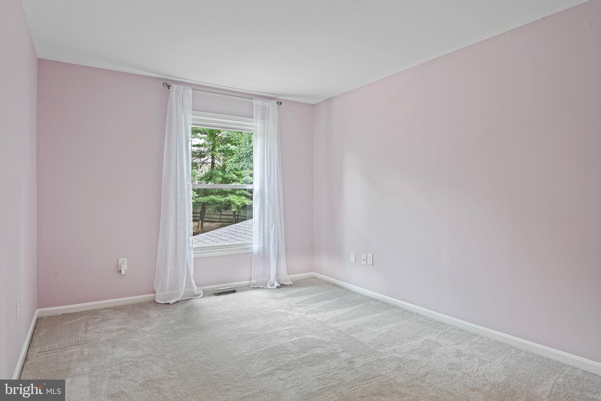 HICKORY CREEK - Residential