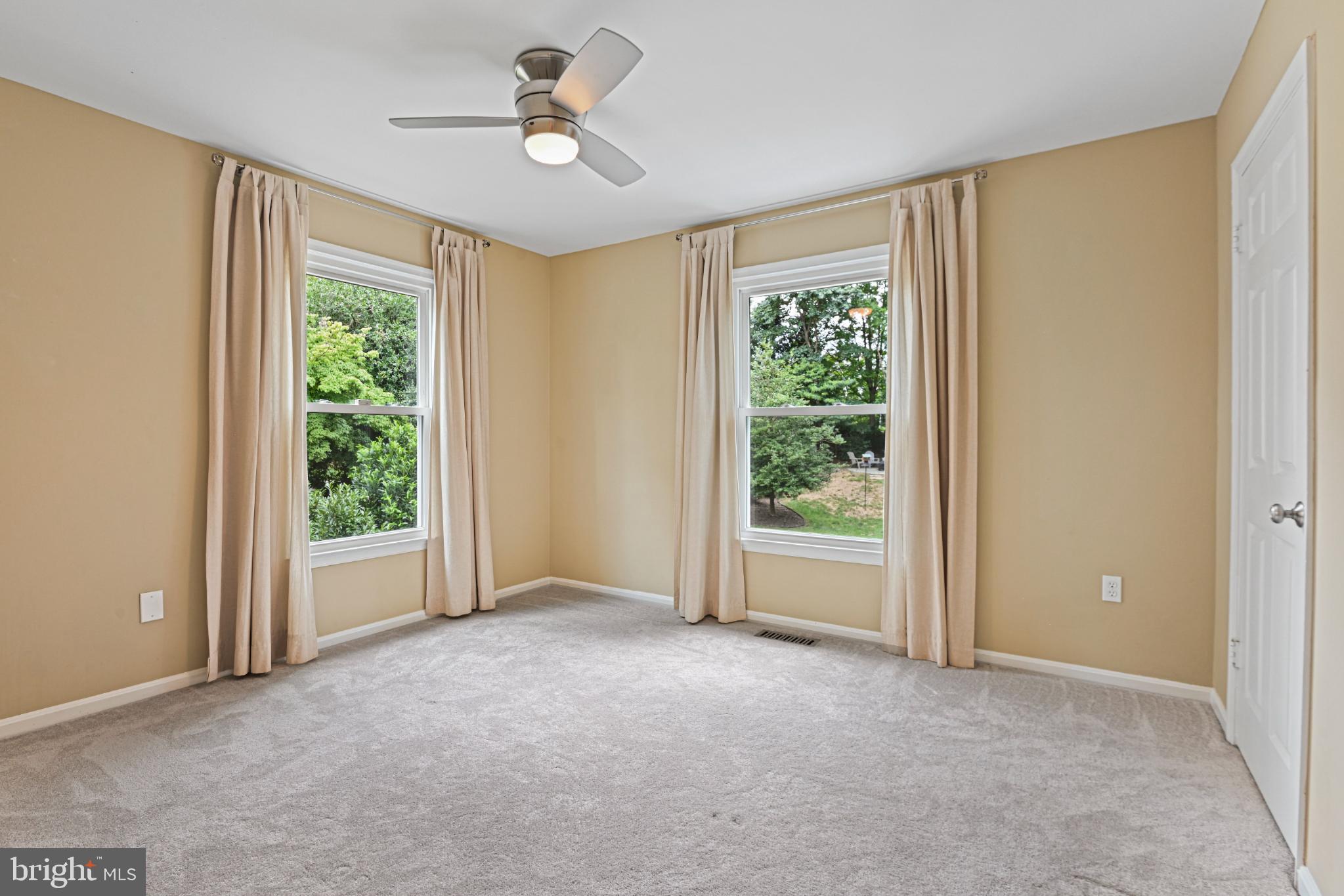 HICKORY CREEK - Residential