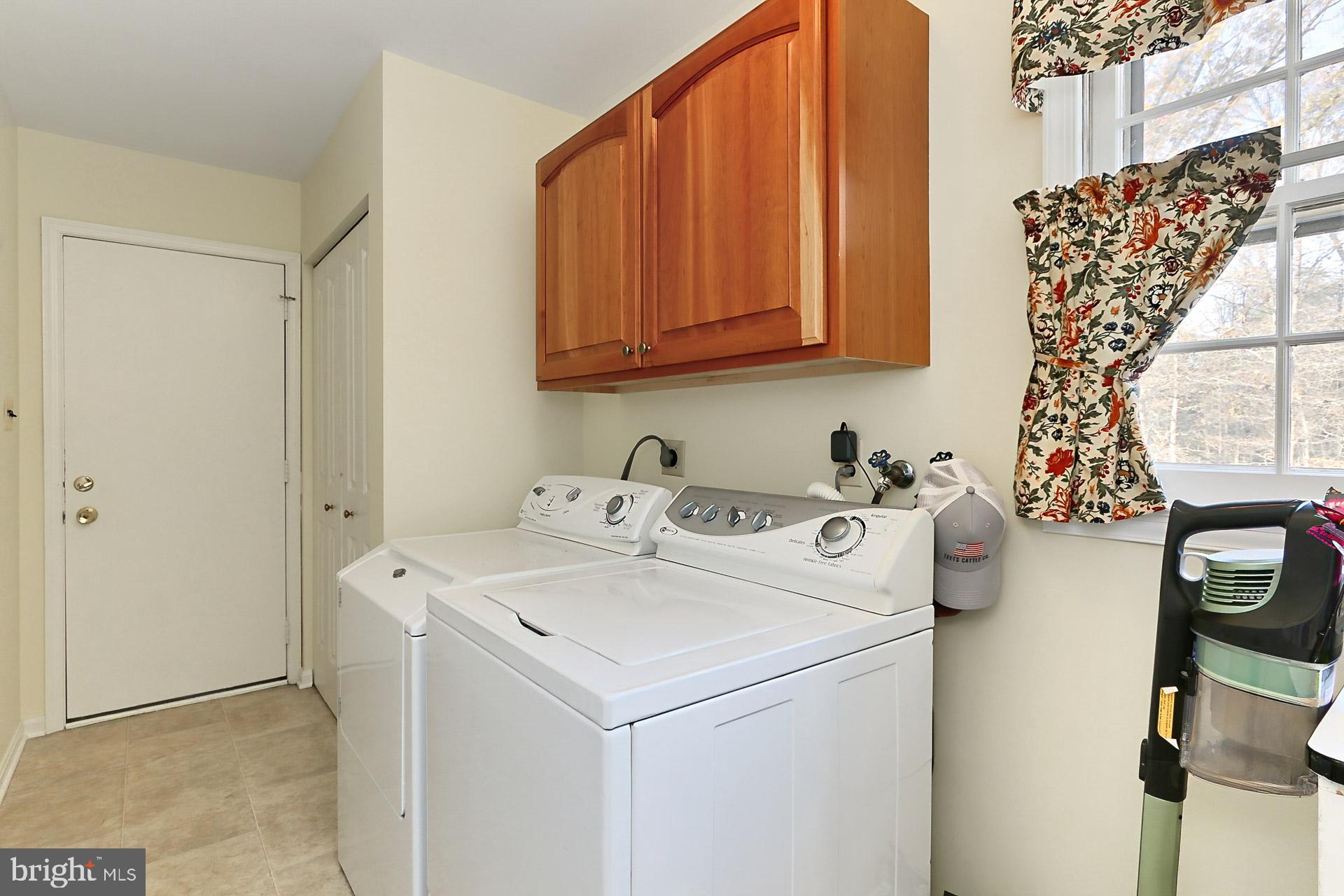 MIDDLERIDGE - Residential