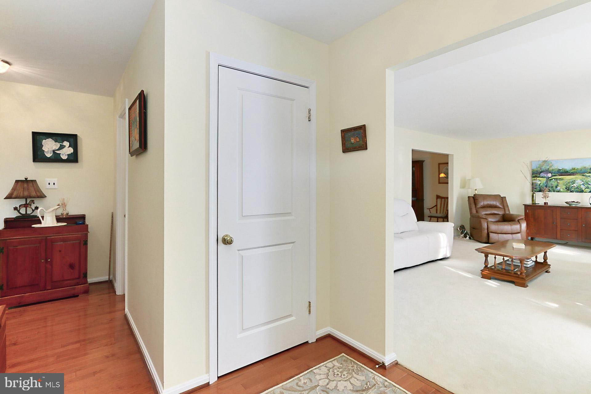 MIDDLERIDGE - Residential