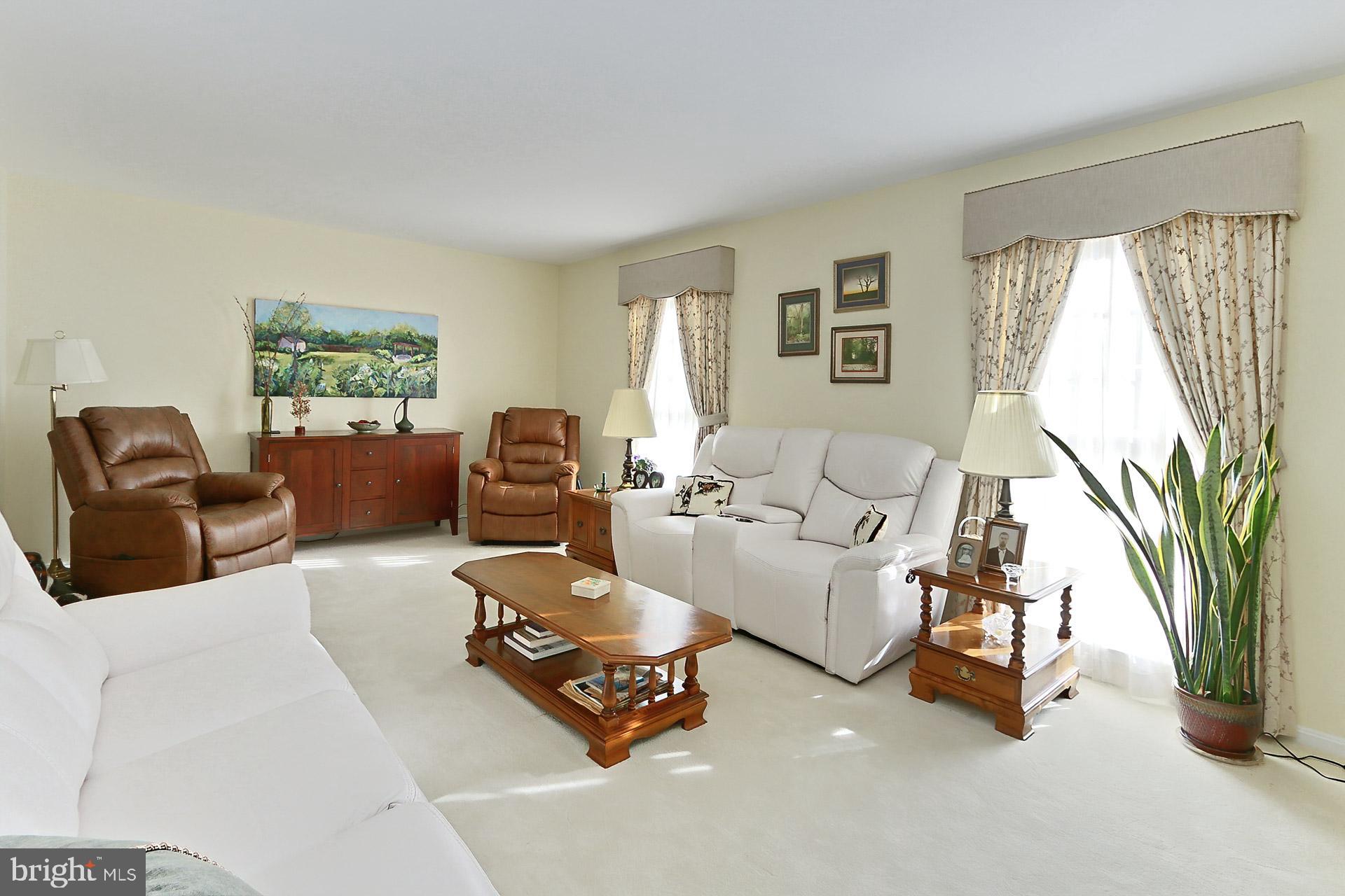 MIDDLERIDGE - Residential