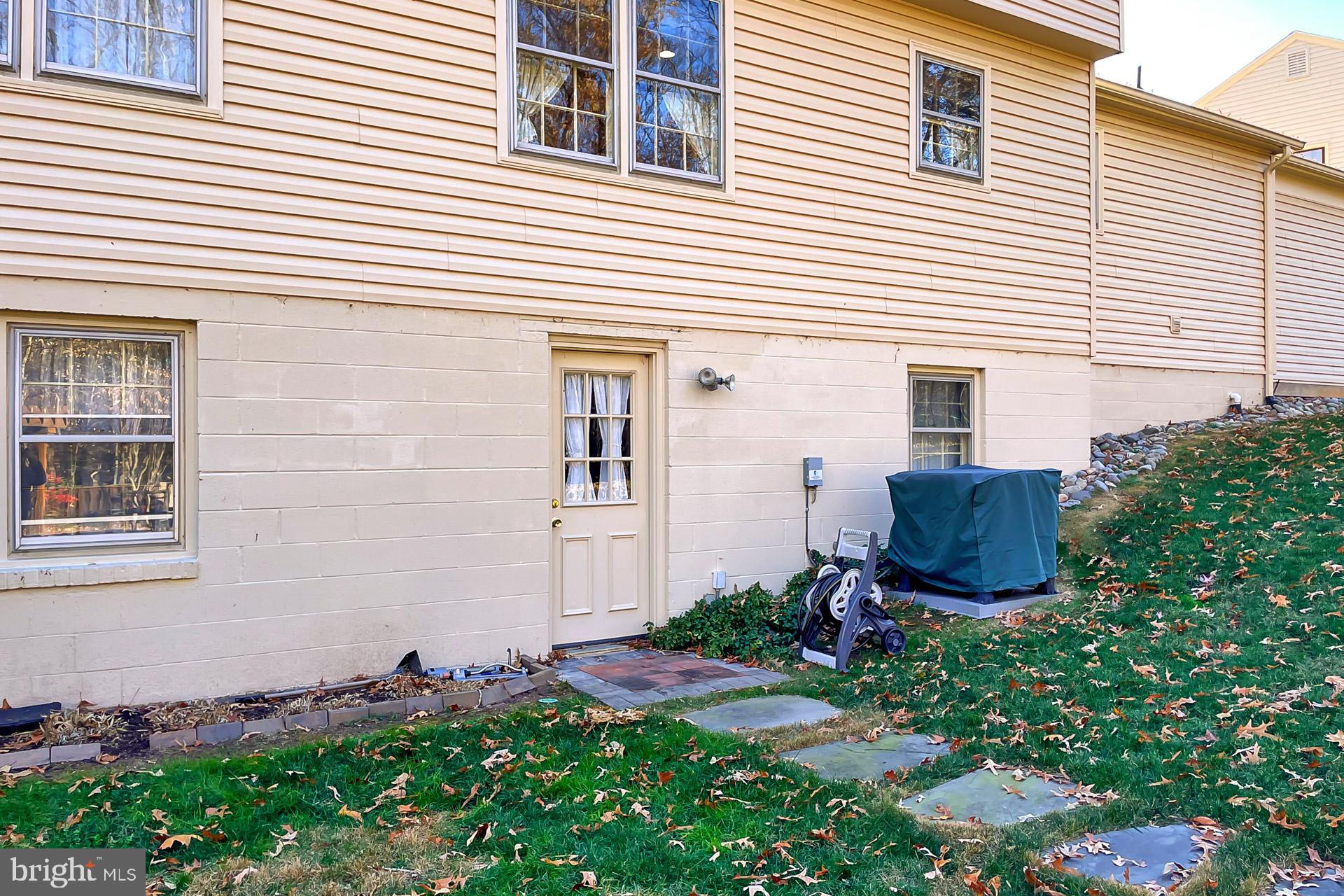 MIDDLERIDGE - Residential