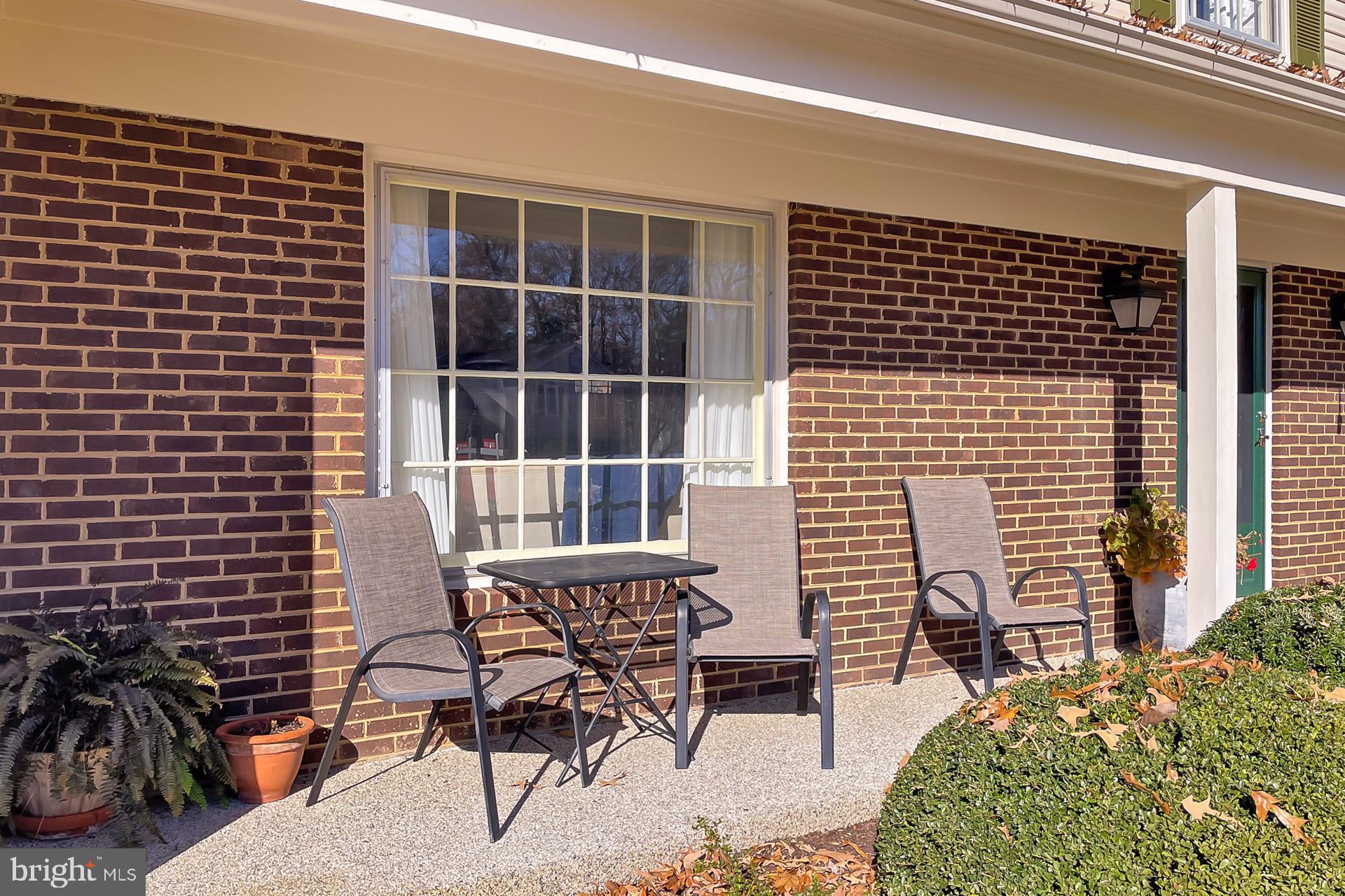 MIDDLERIDGE - Residential