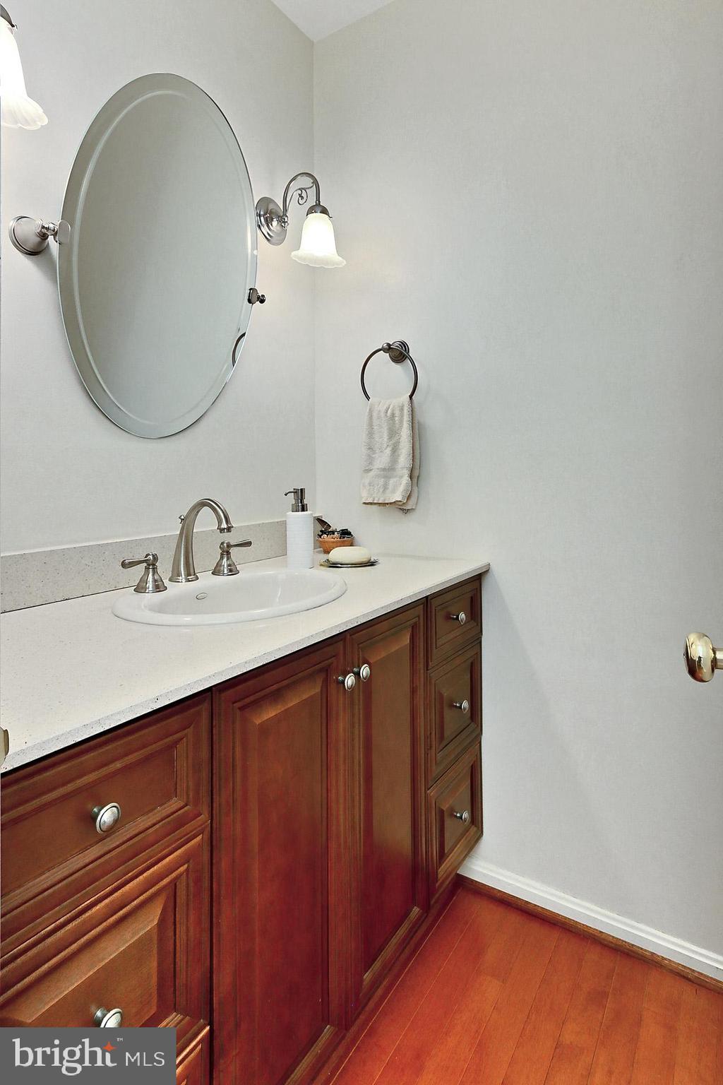 MIDDLERIDGE - Residential