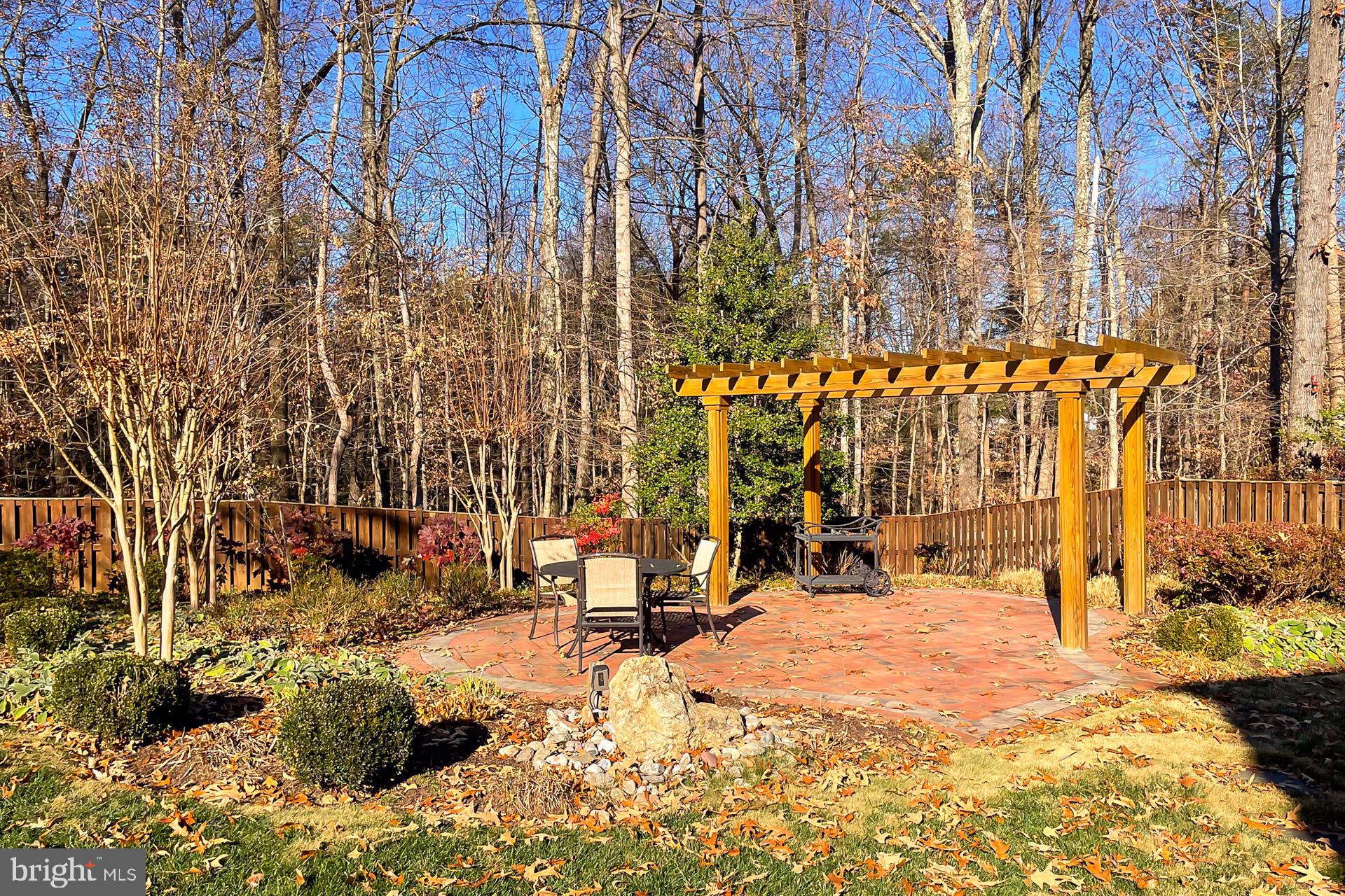 MIDDLERIDGE - Residential