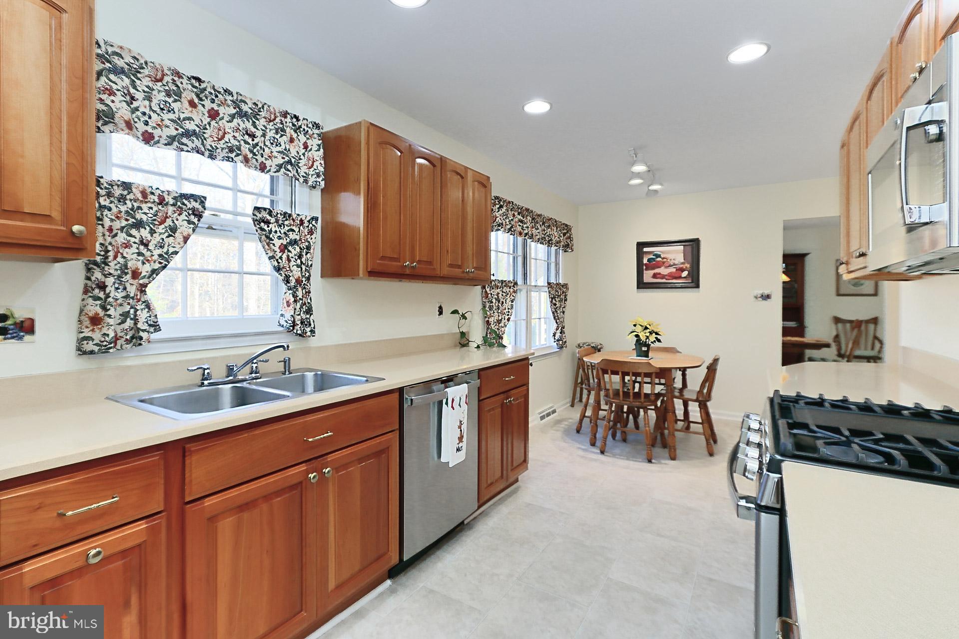 MIDDLERIDGE - Residential