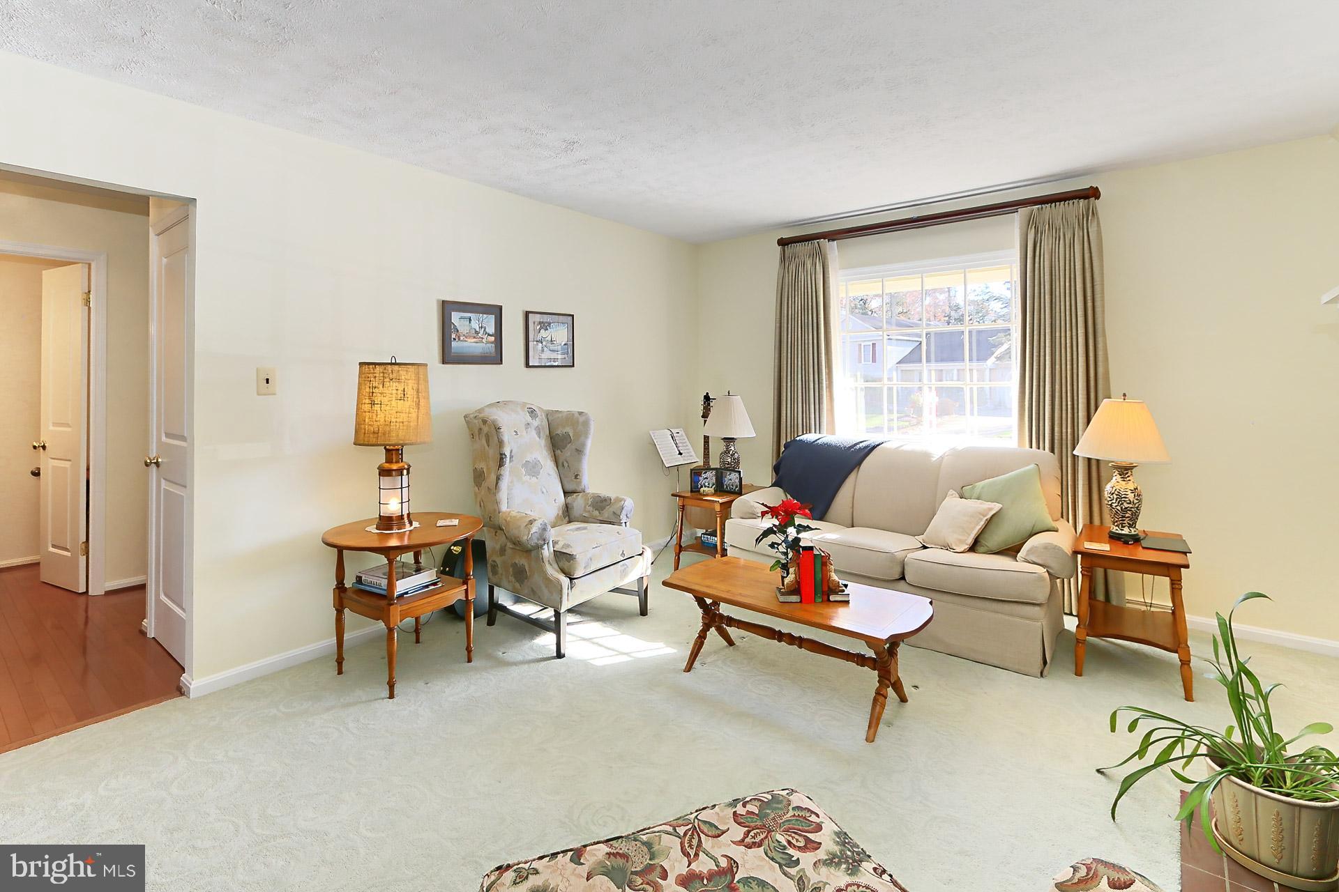 MIDDLERIDGE - Residential