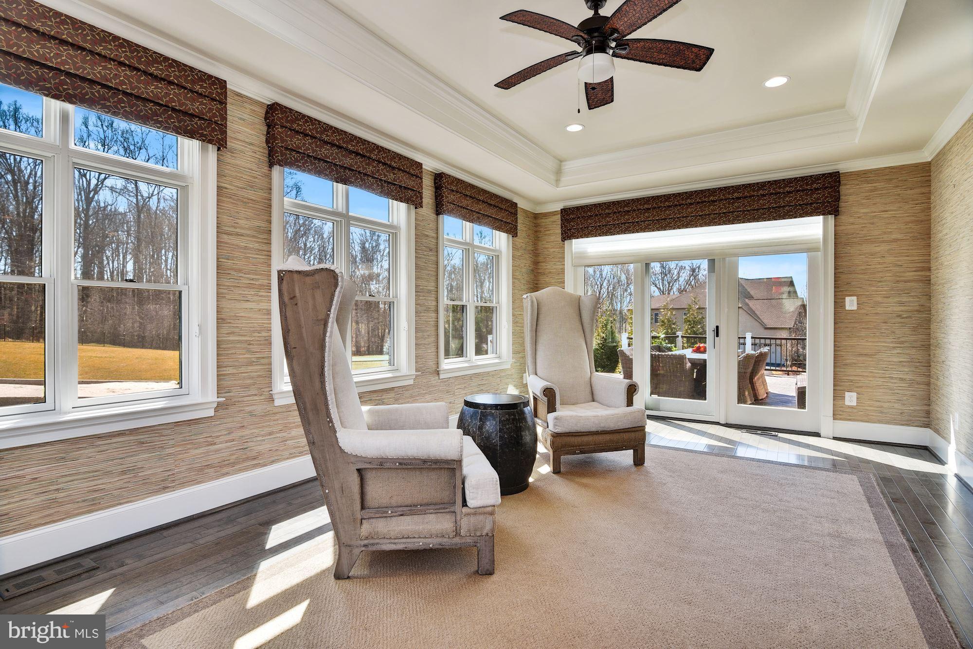 RIVERWOOD - Residential